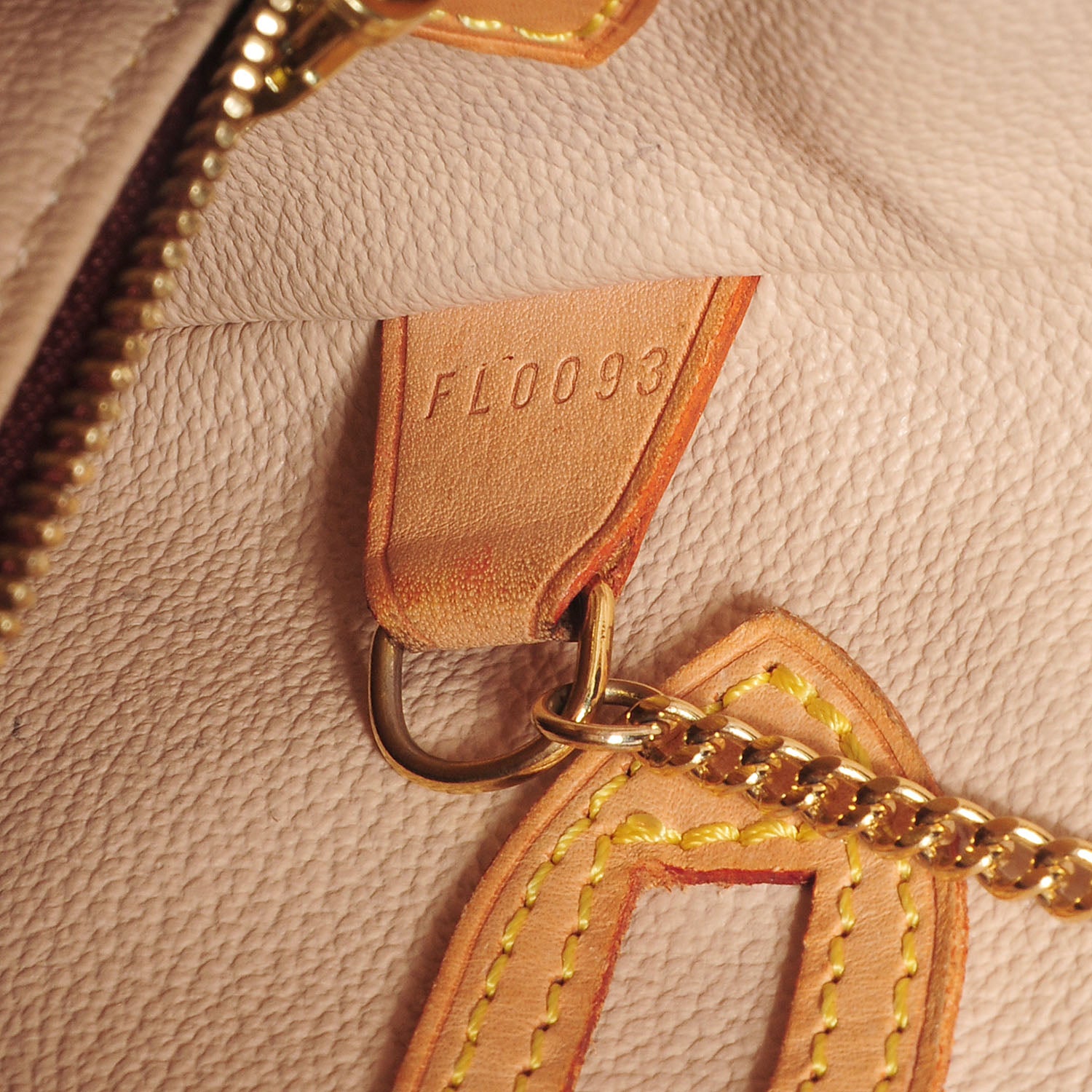 Louis Vuitton Monogram Petit Bucket 23 8 of 8