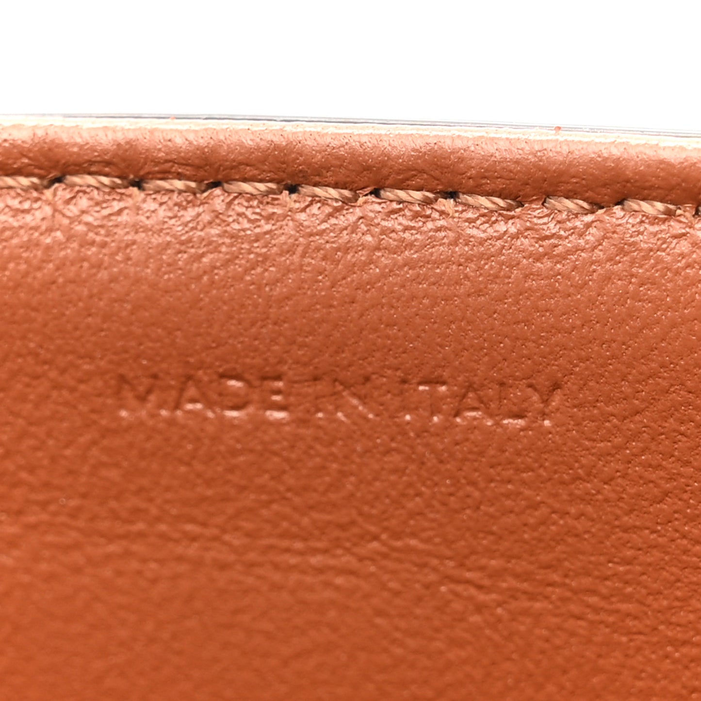 Smooth Calfskin Medium Tabou Tan