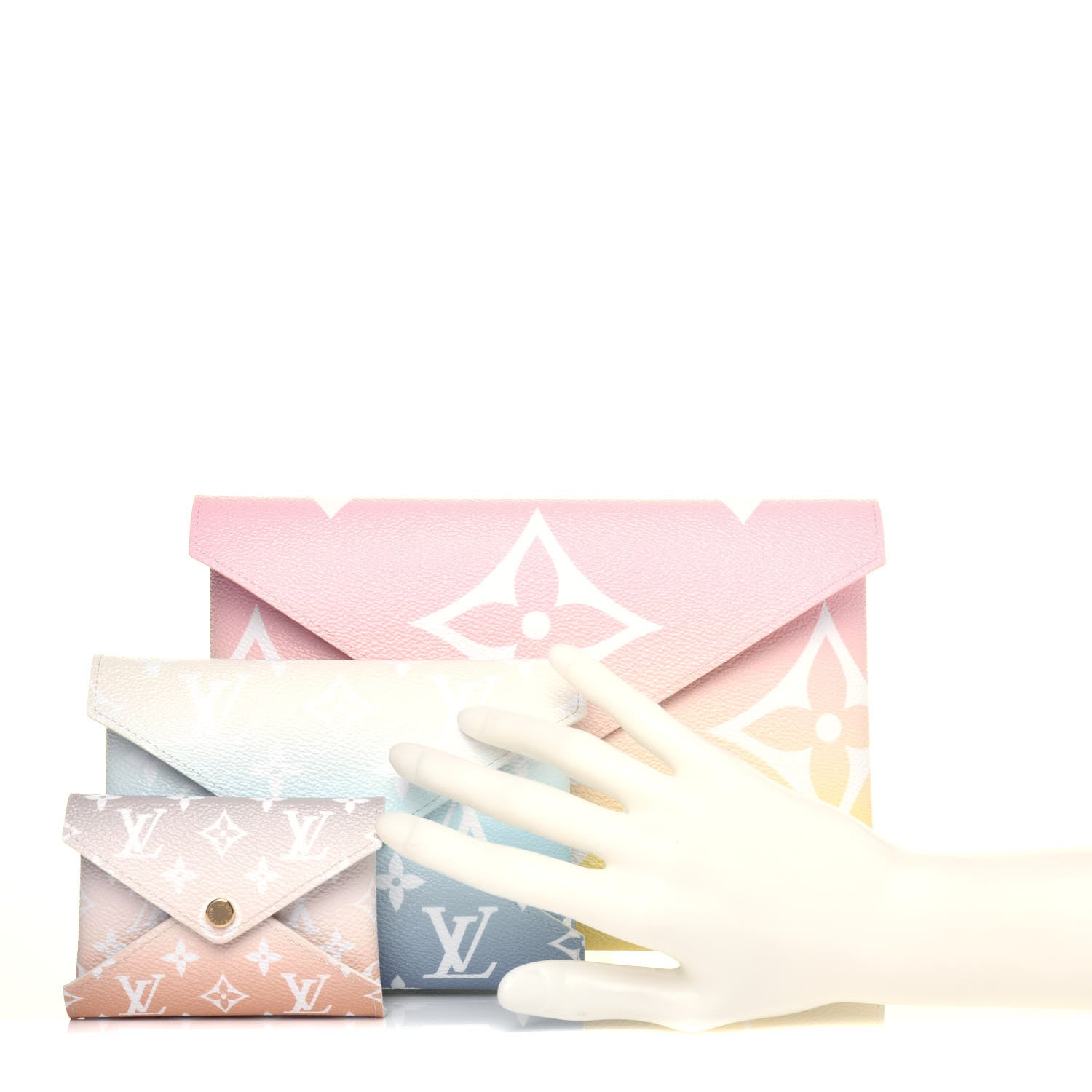 Louis Vuitton Monogram Giant By The Pool Kirigami Pochette Set 2 of 13