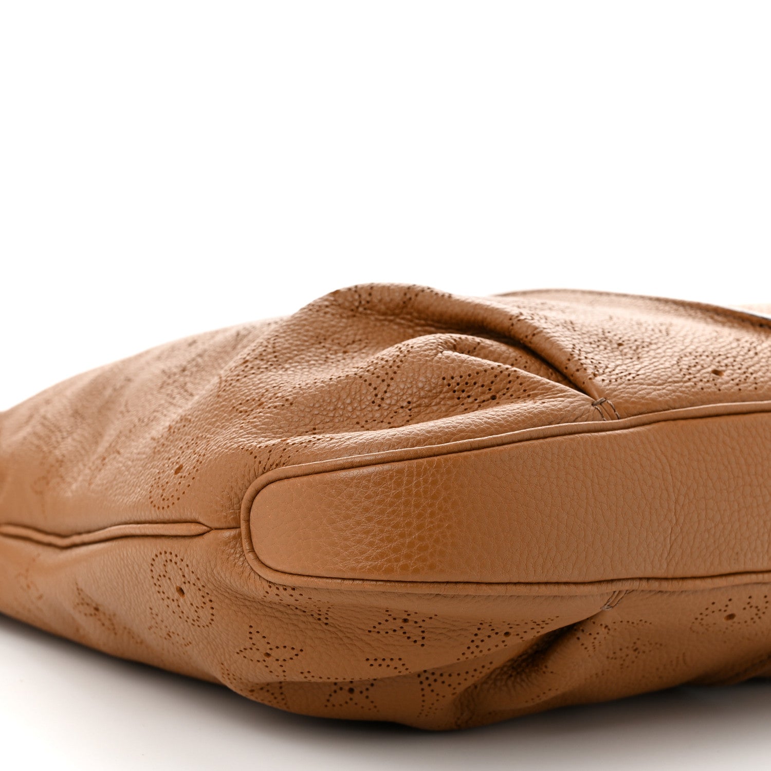 Louis Vuitton Mahina Selene PM Caramel 9 of 11
