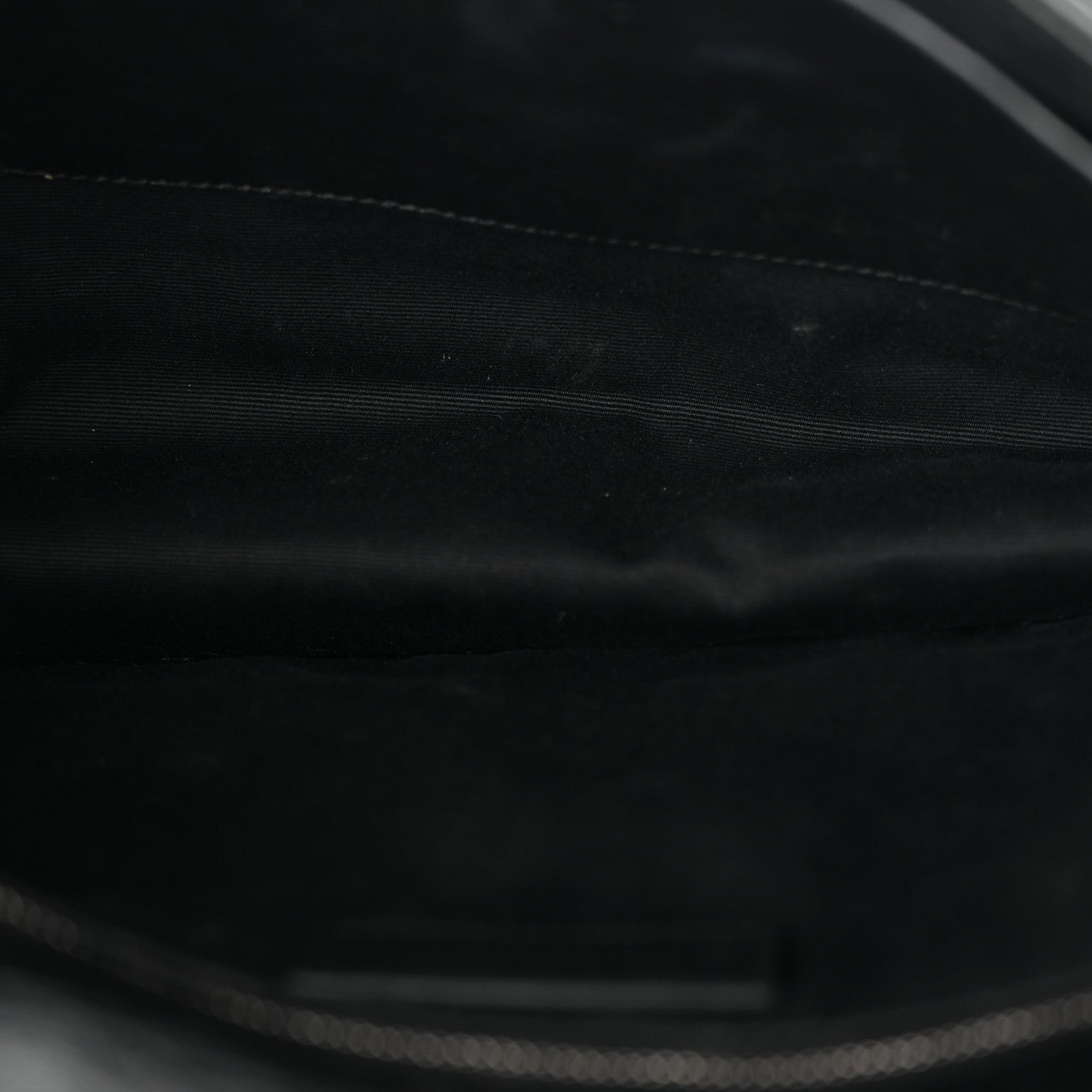 Saint Laurent Crinkled Calfskin Matelasse Monogram Medium Niki Chain Satchel Black Black 5 of 12