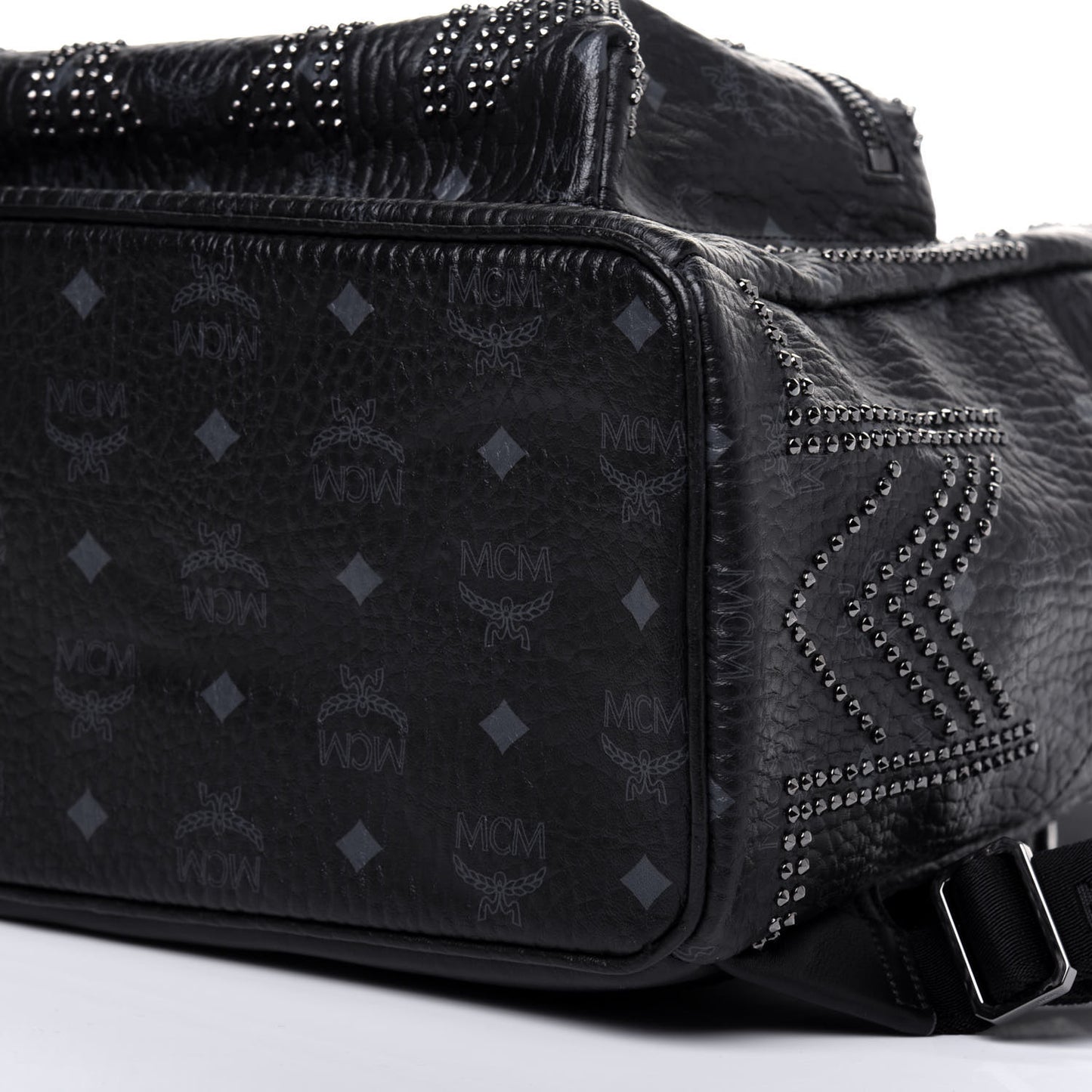 Visetos Studded Medium Stark Gunta Backpack Black