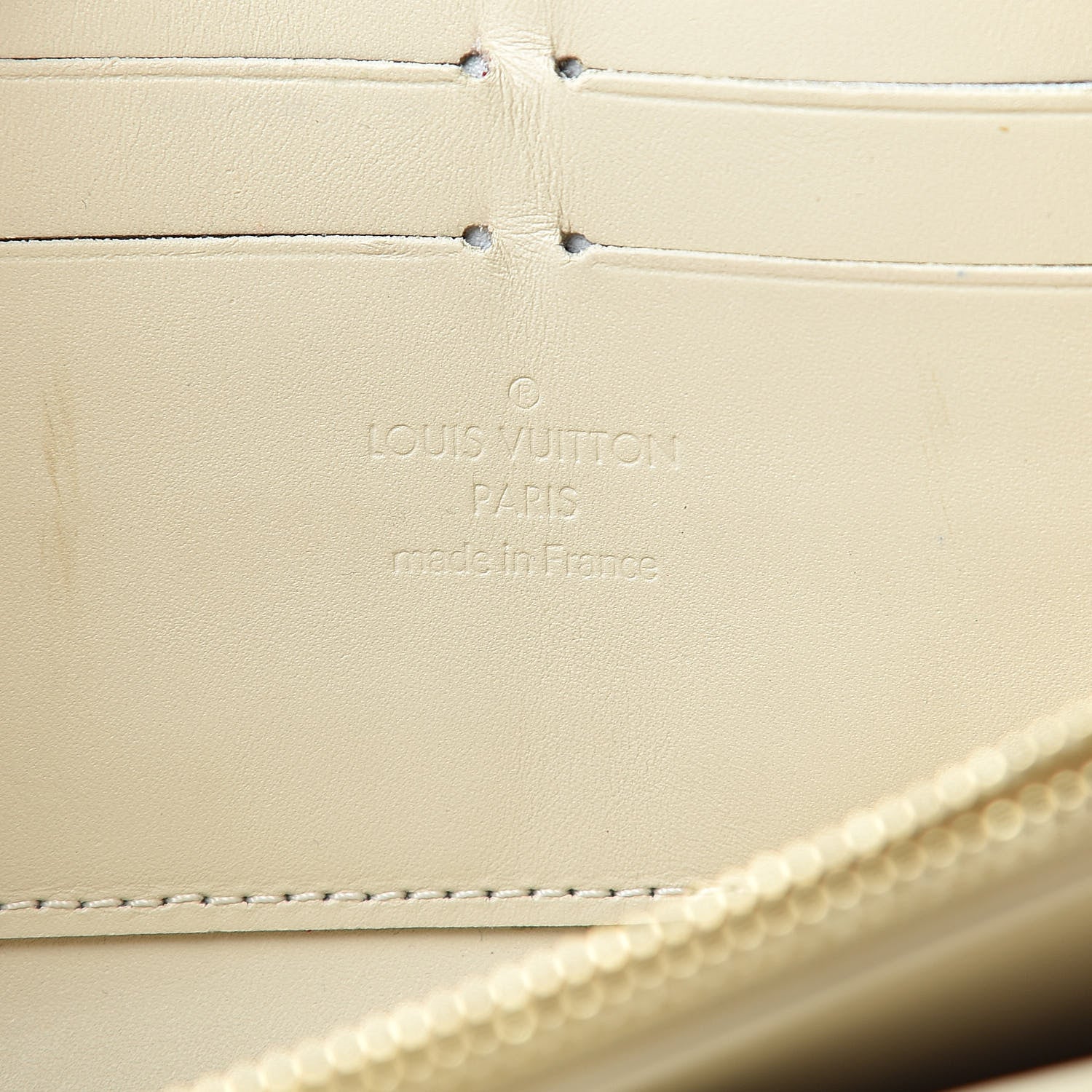 Louis Vuitton Vernis Zippy Wallet Blanc Corail 6 of 13