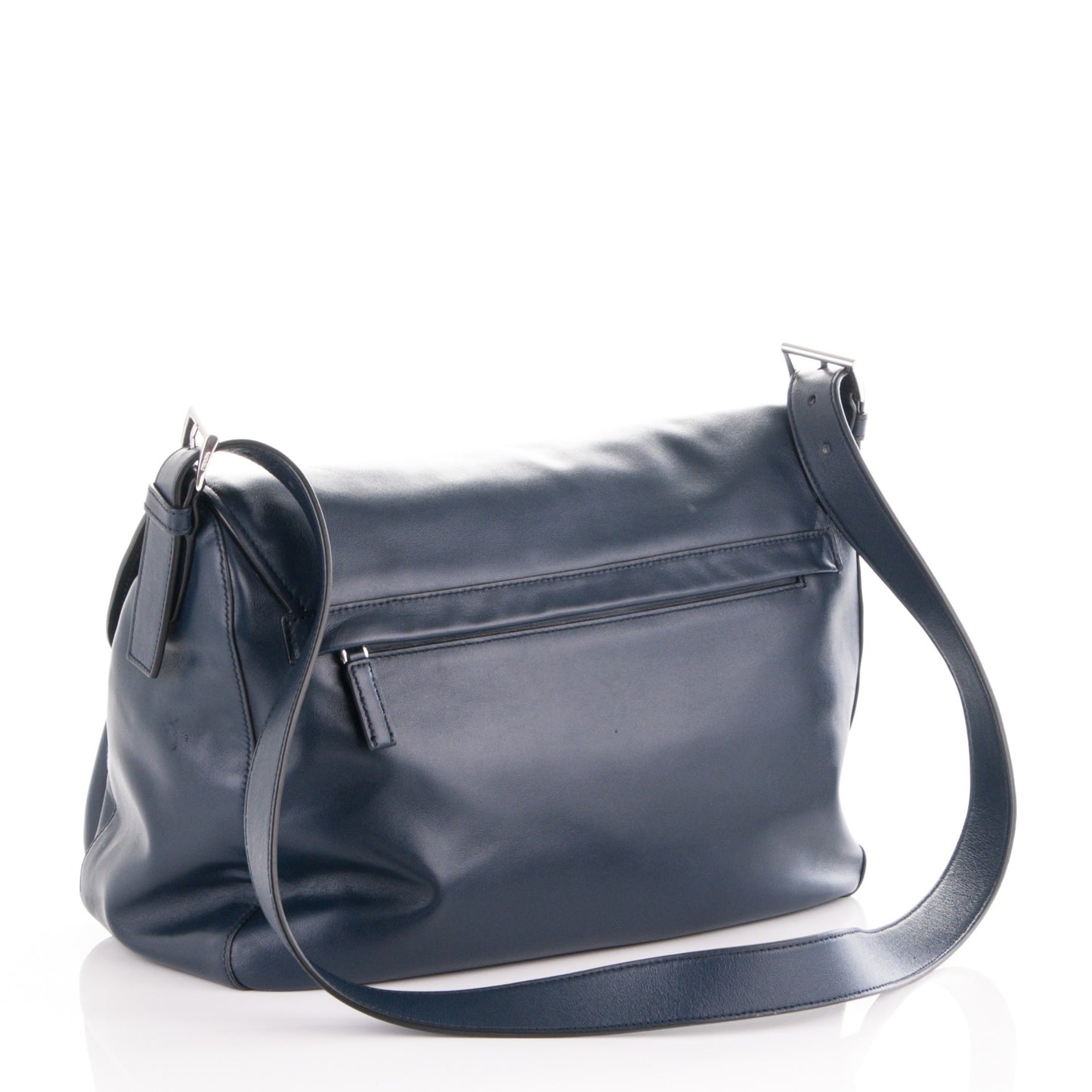 Soft Calf Pattina Messenger Bag Baltico