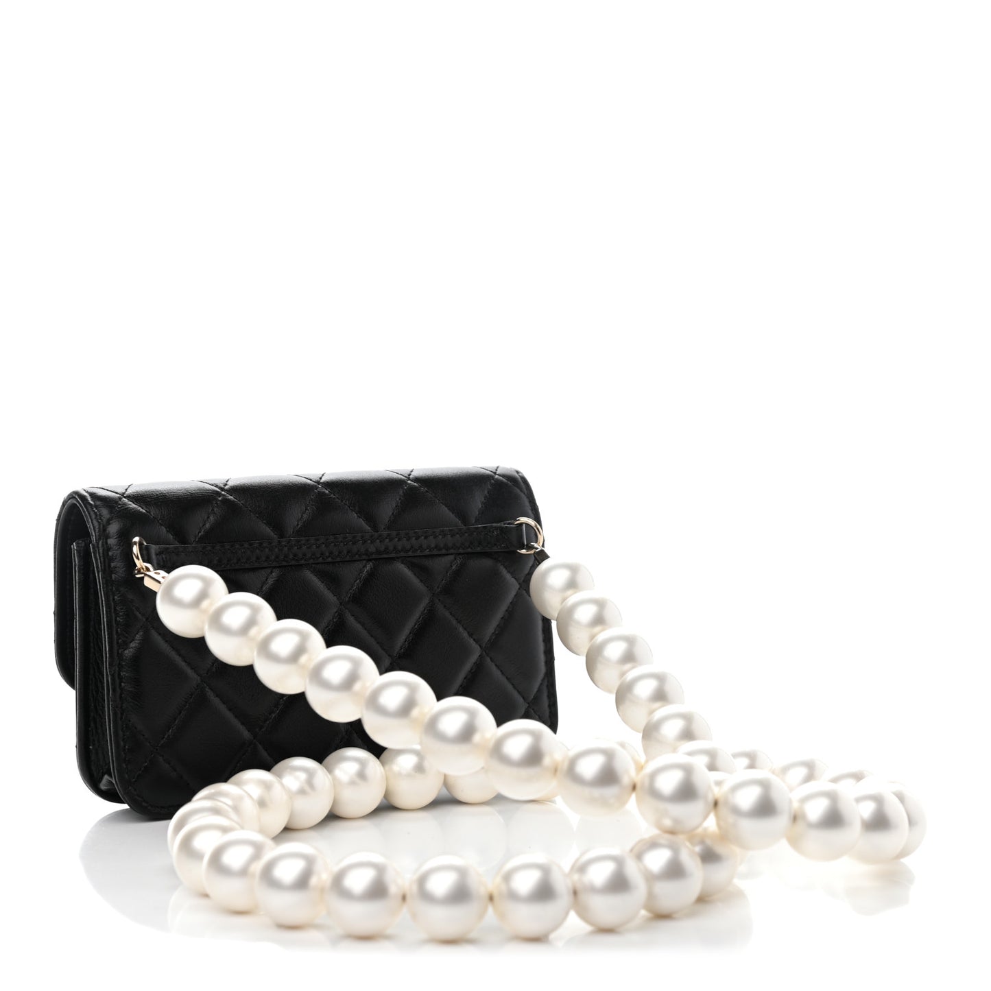 Calfskin Quilted Maxi Pearls Clutch With Chain Black
