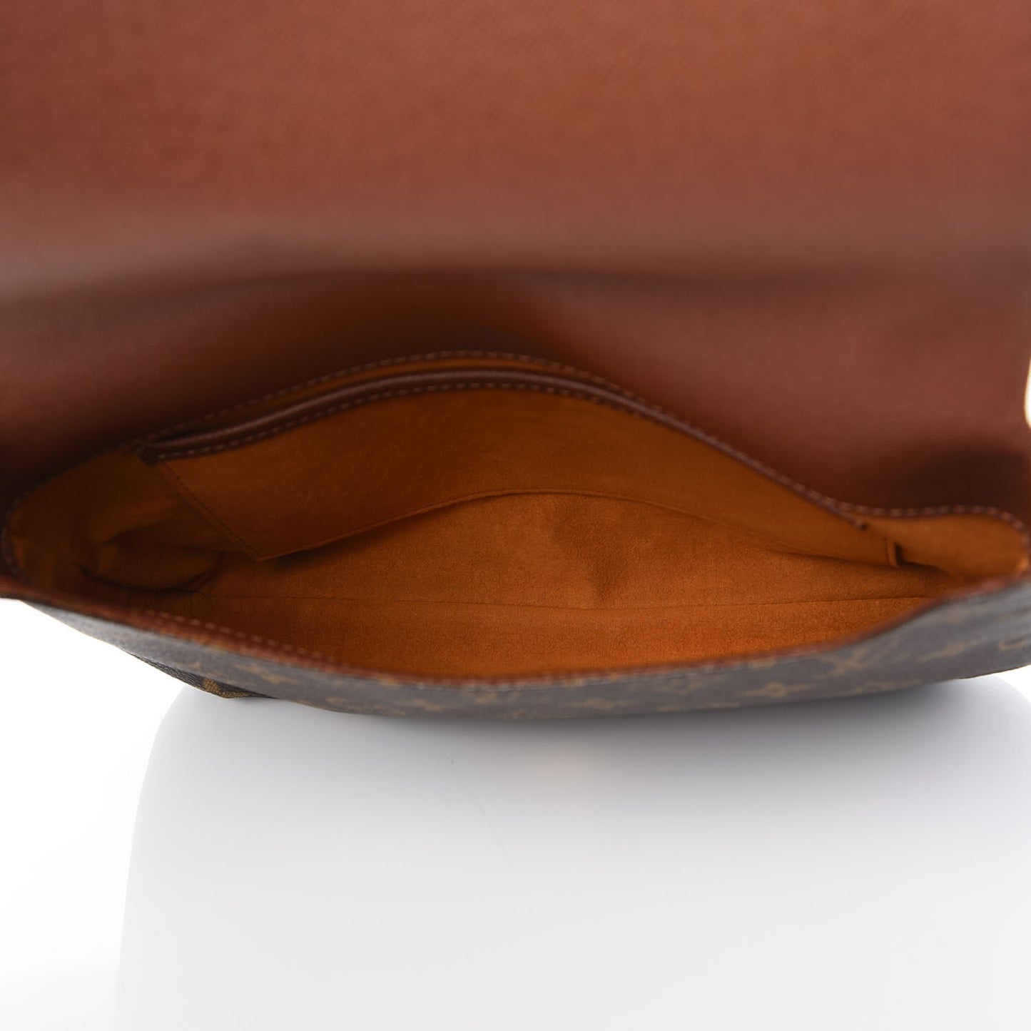 Monogram Musette Tango