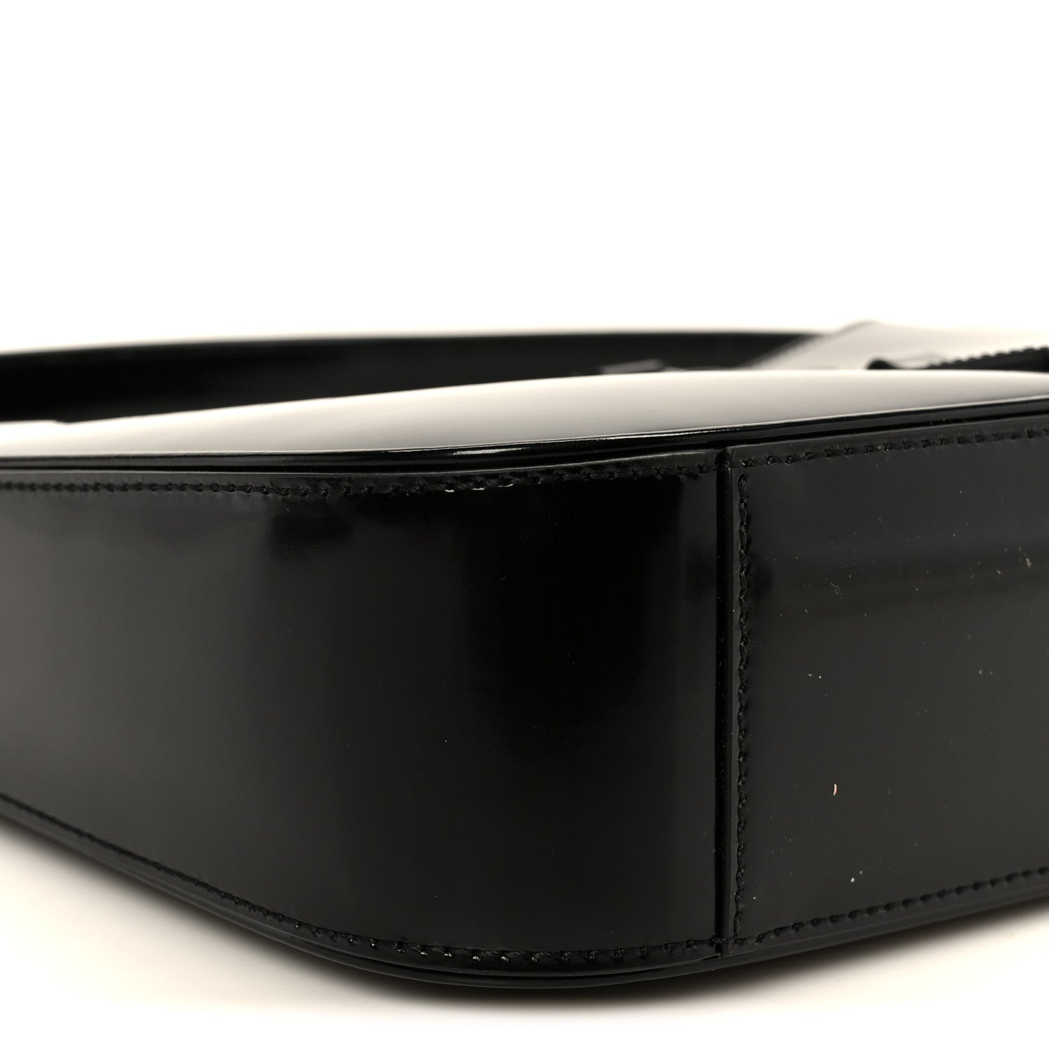 Saint Laurent Patent Le 5 A 7 Monochrome Hobo Black 10 of 12