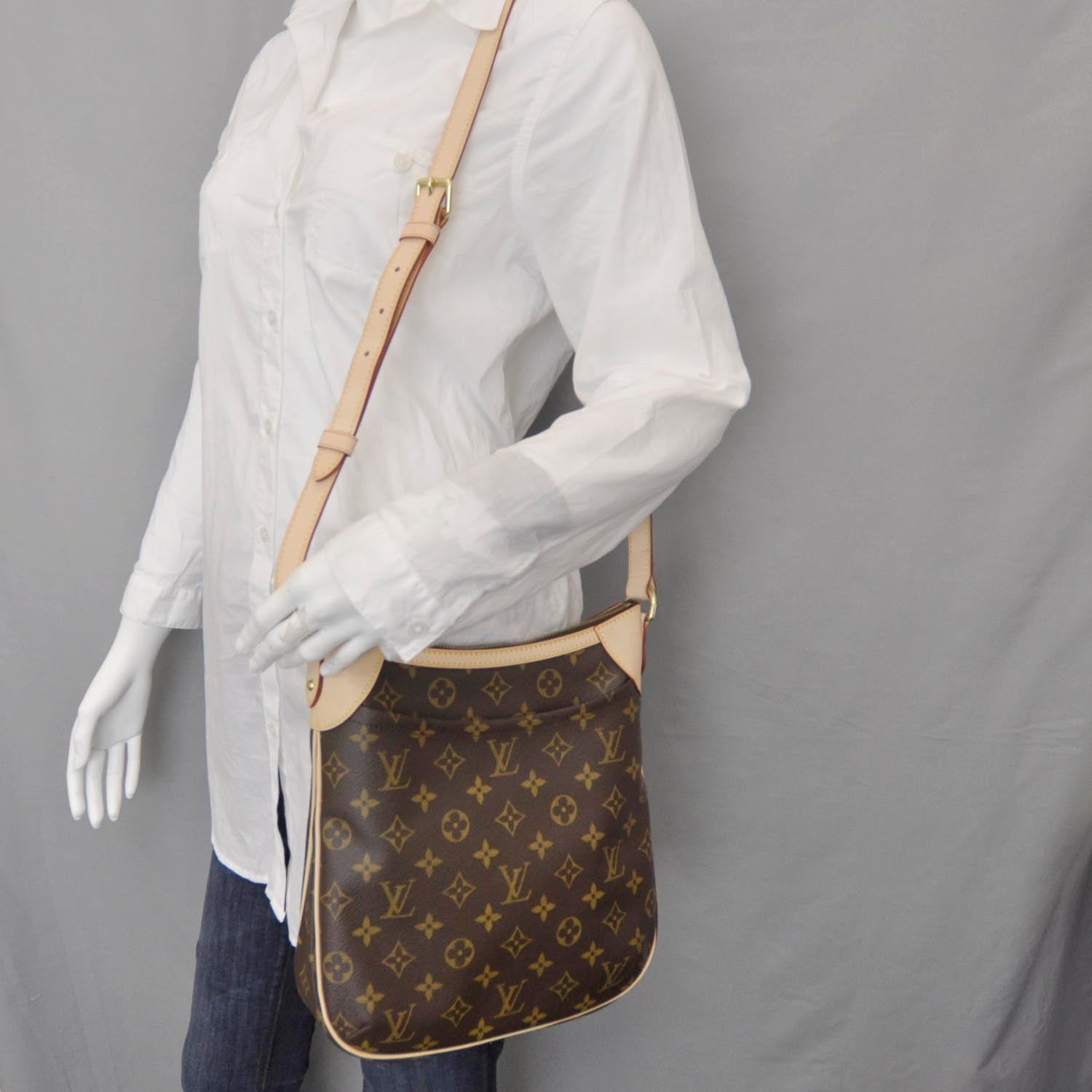 Louis Vuitton Monogram Odeon PM 2 of 7
