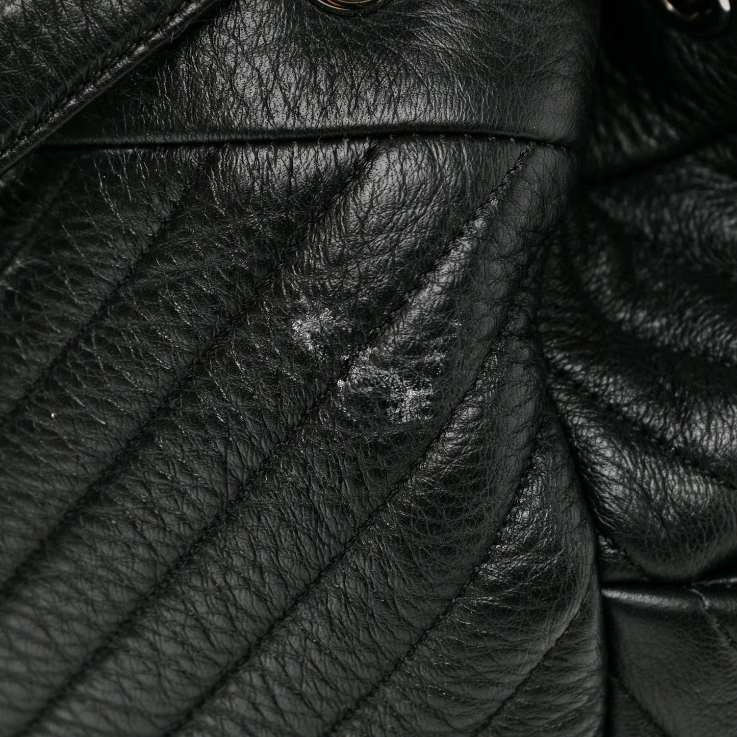 Deerskin Chevron Large CC Chain Bucket Drawstring Bag Black