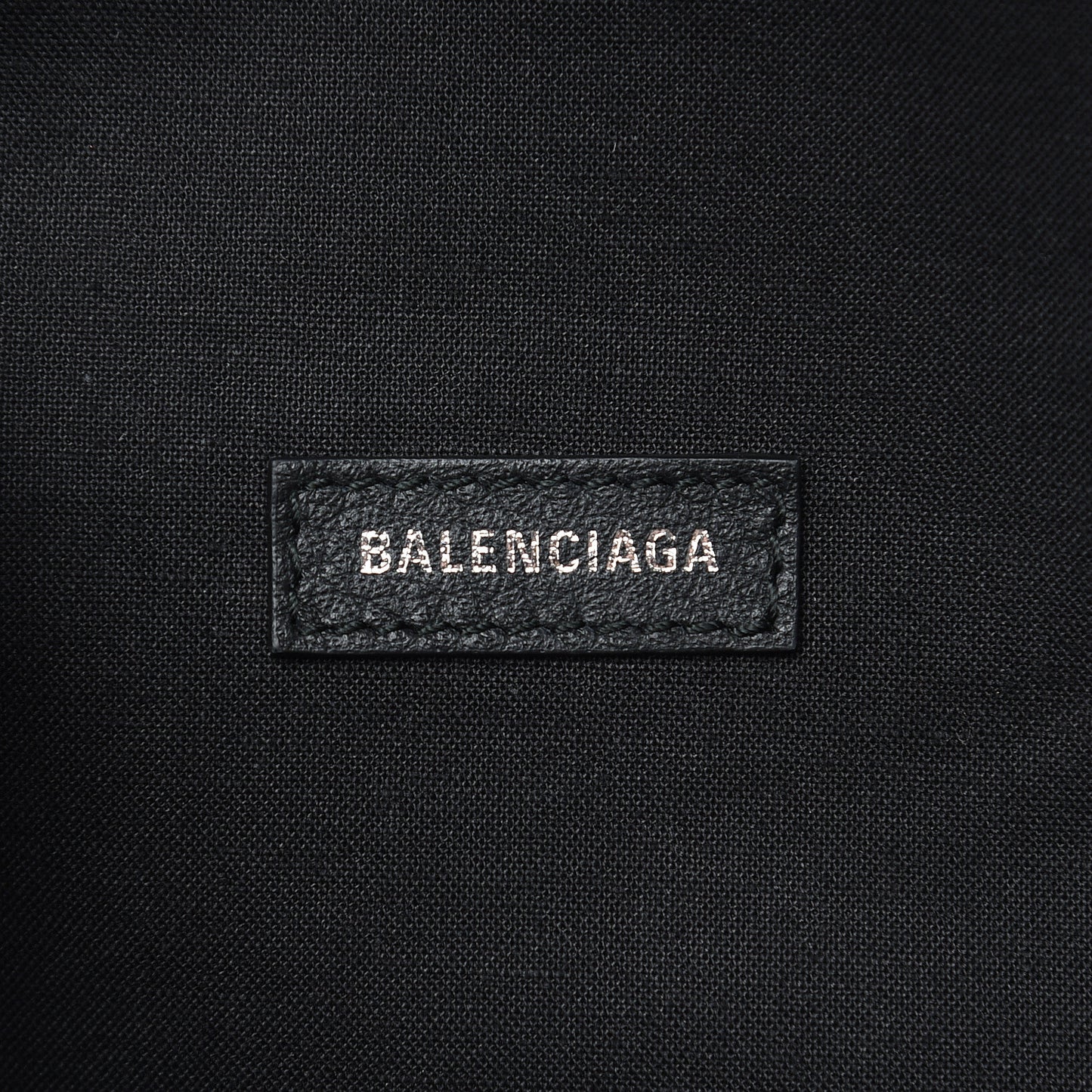 Smooth Calfskin Logo Large Everyday Beltpack Black