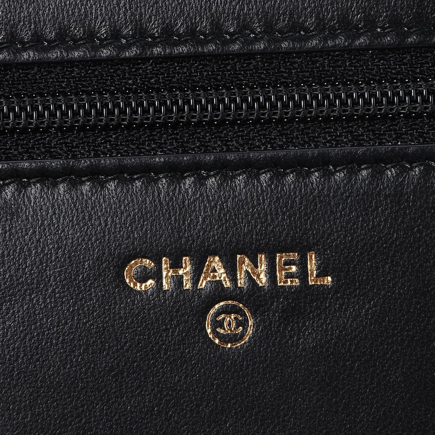 Lambskin Quilted Pearl Wallet On Chain WOC Black