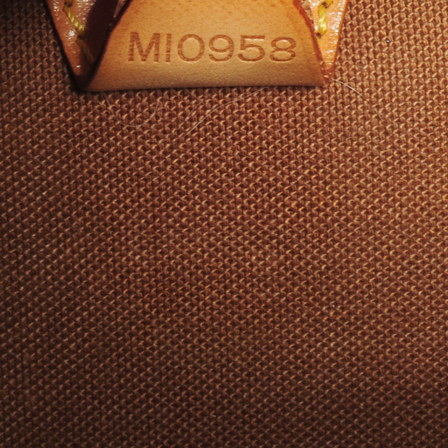 Monogram Ellipse MM