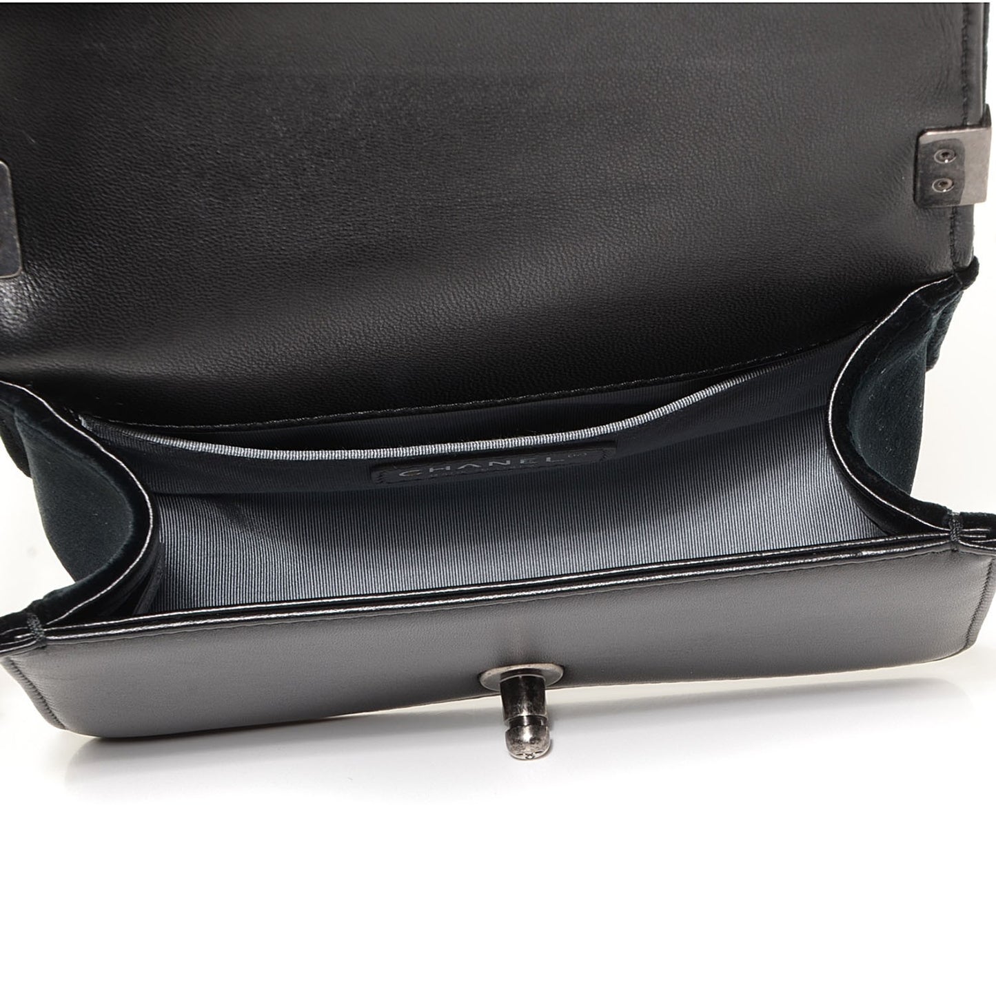 Velvet Quilted Small Boy Flap Black