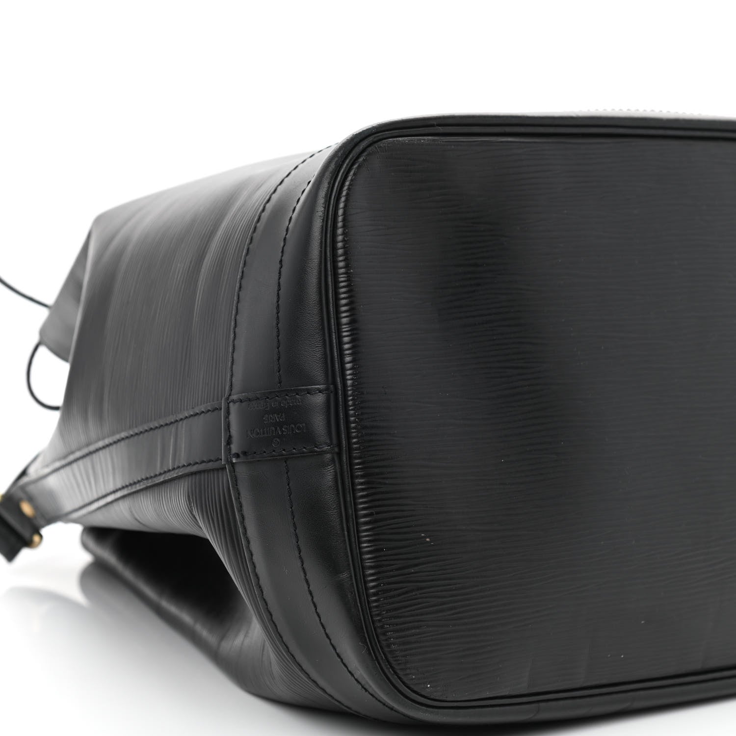 Louis Vuitton Epi Noe Black 8 of 9
