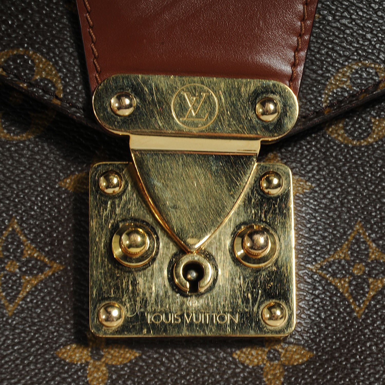 Louis Vuitton Monogram Monceau 28 5 of 7