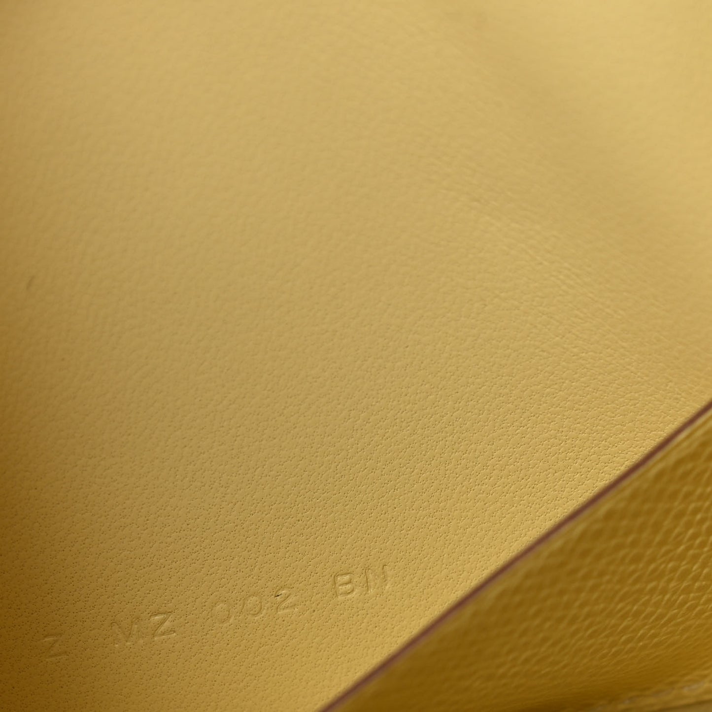 Epsom Constance Slim Wallet Jaune Poussin