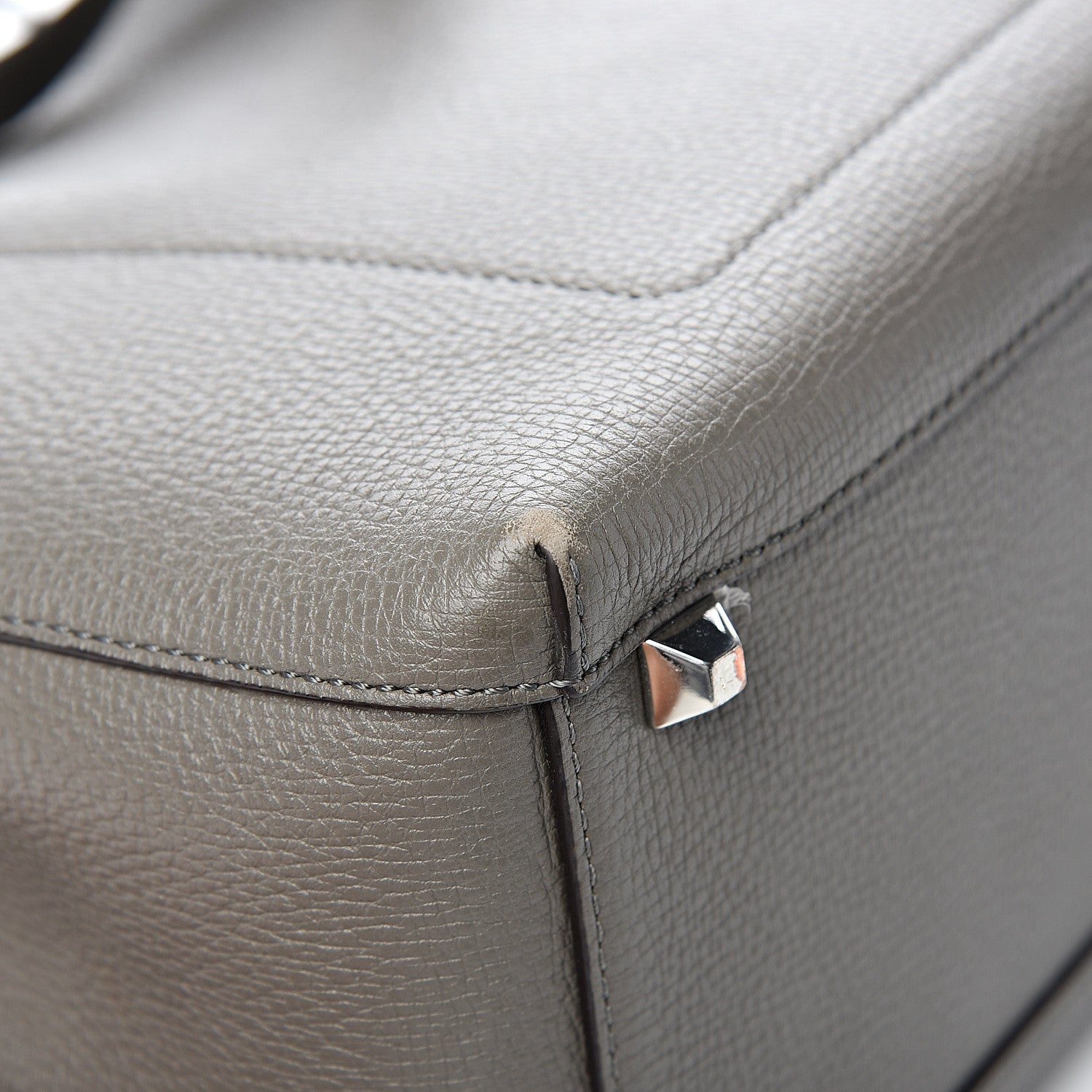 MCM Grained Calfskin Sarah Medium Visetos Hobo Grey 10 of 12