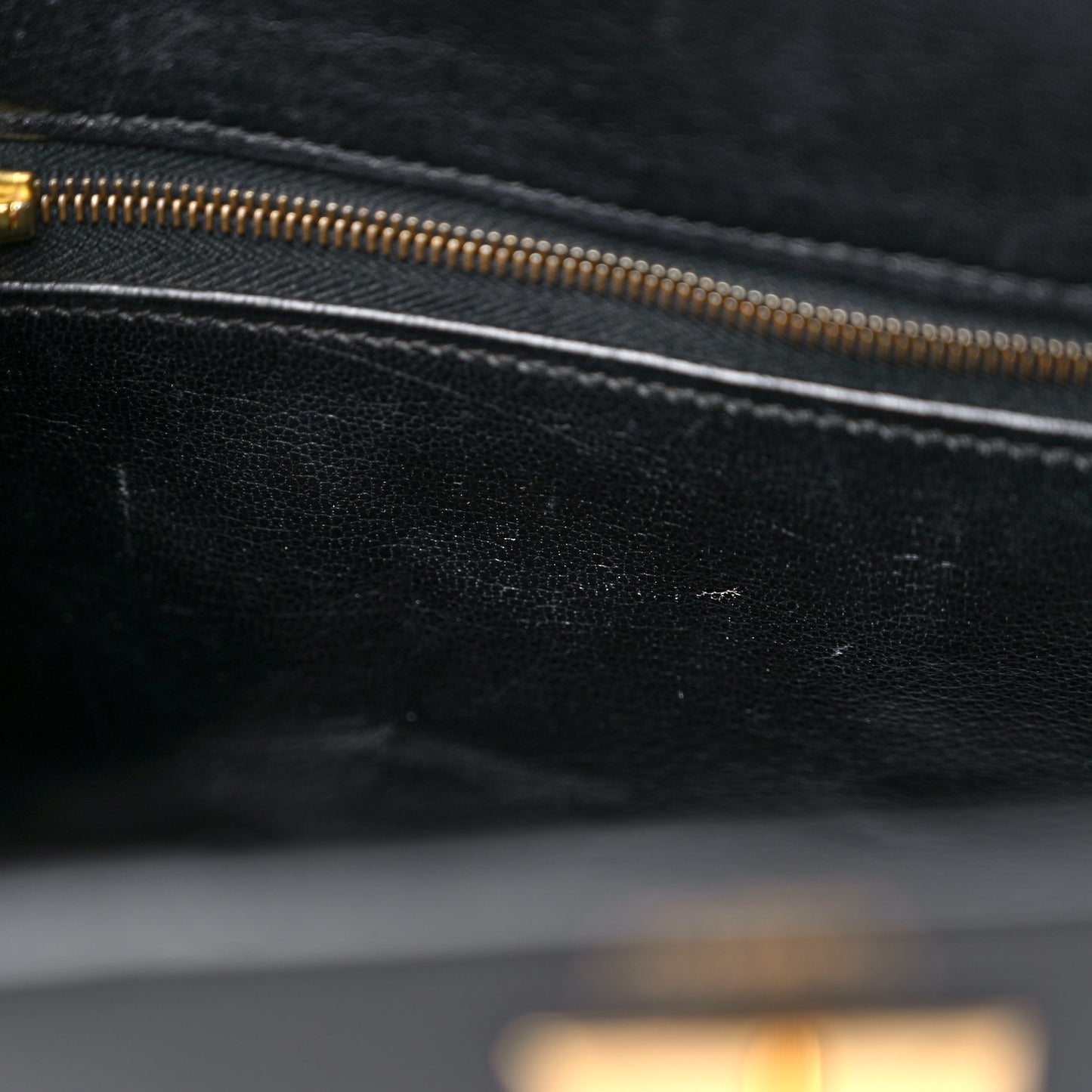 Box Kelly Sellier 32 Black
