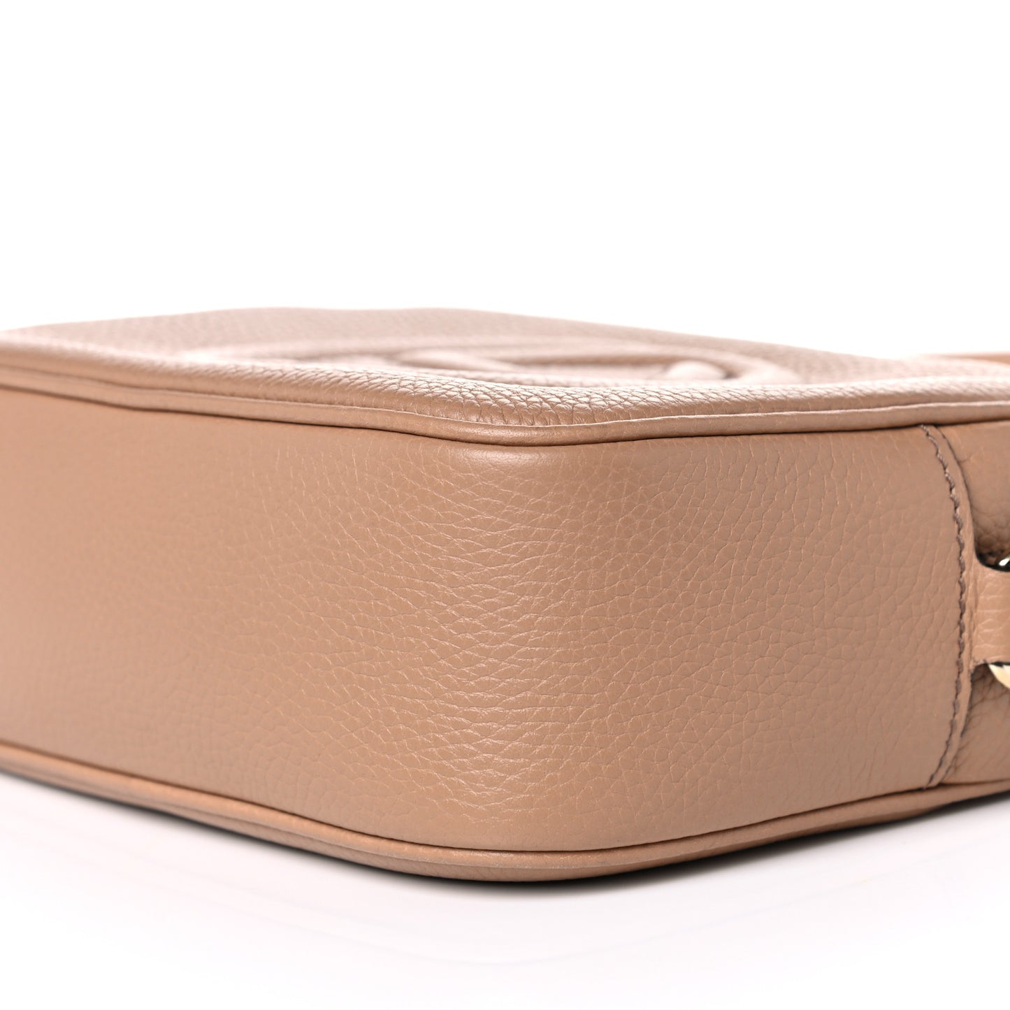 Pebbled Calfskin Small Soho Disco Bag Camelia