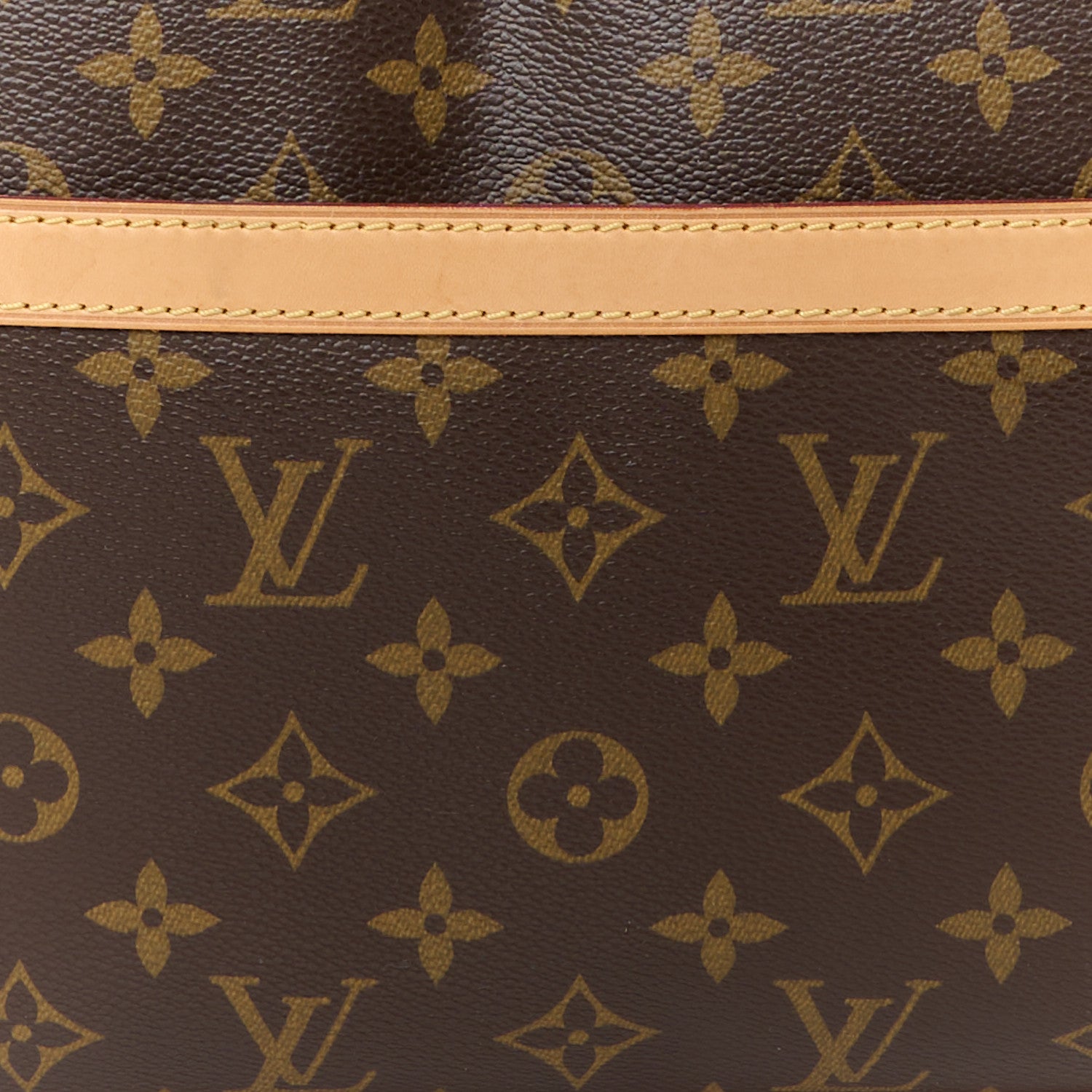 Louis Vuitton Monogram Reporter PM 9 of 11