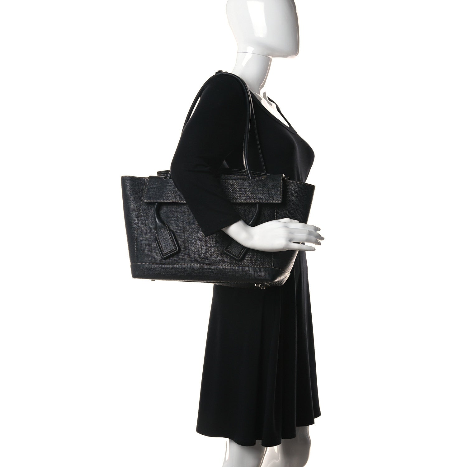 Bottega Veneta Grainy Calfskin Small Arco Black 2 of 8