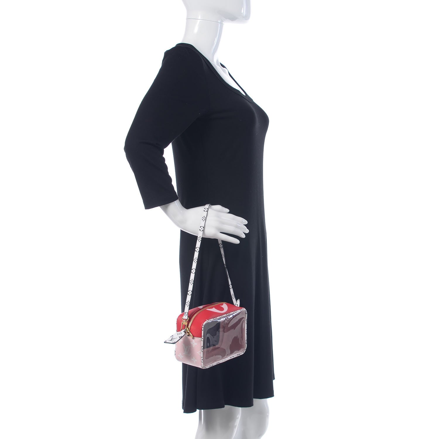 Louis Vuitton Monogram Giant Beach Pouch Rouge 2 of 8