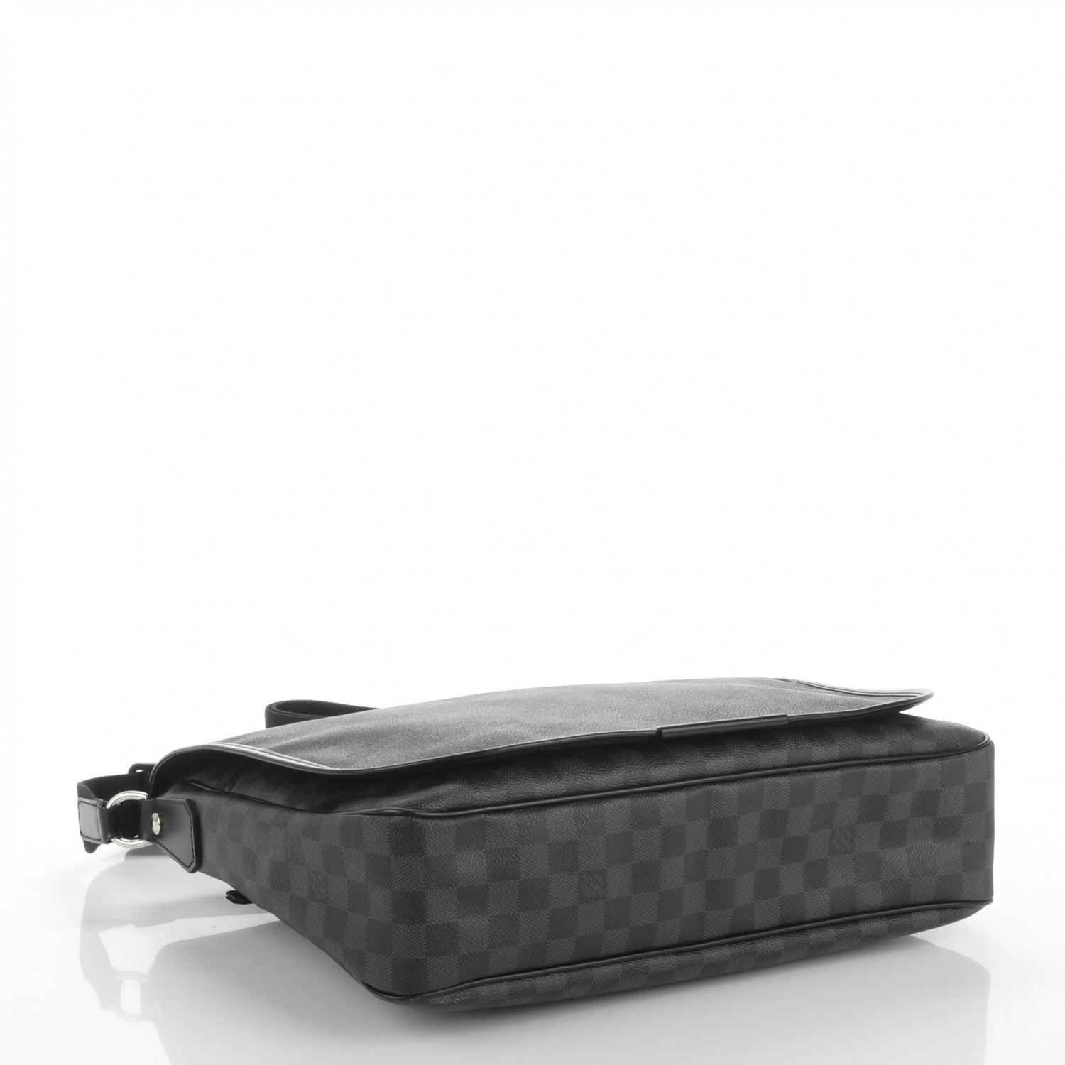 Louis Vuitton Damier Graphite Daniel GM 4 of 7