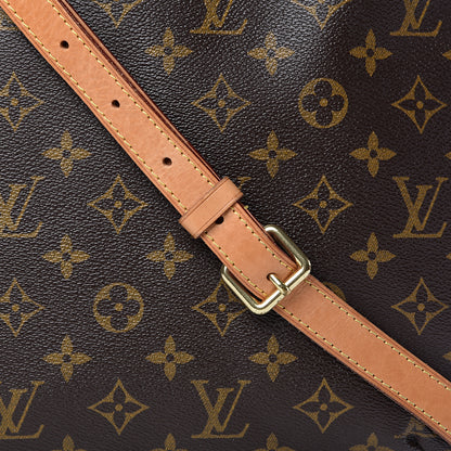 Louis Vuitton Monogram Odeon MM 8 of 15