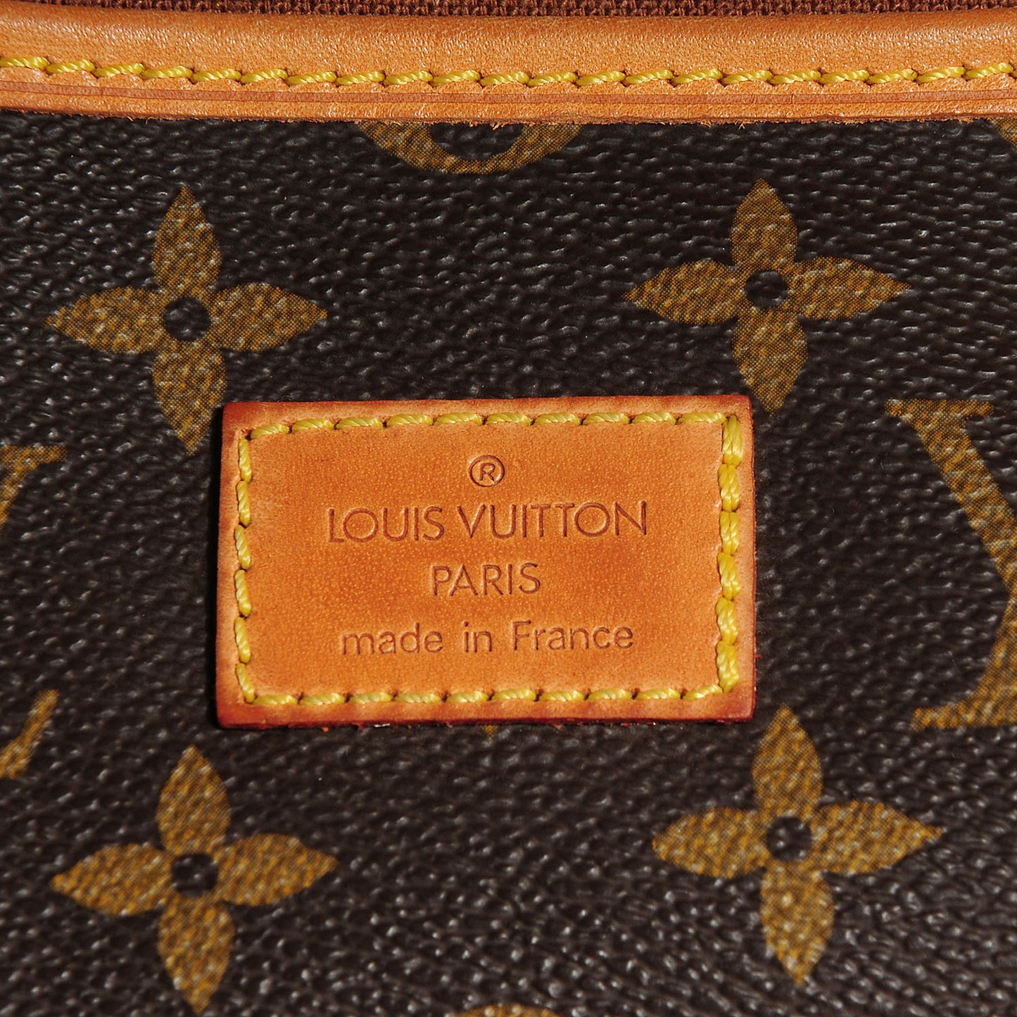 Monogram Saumur 35