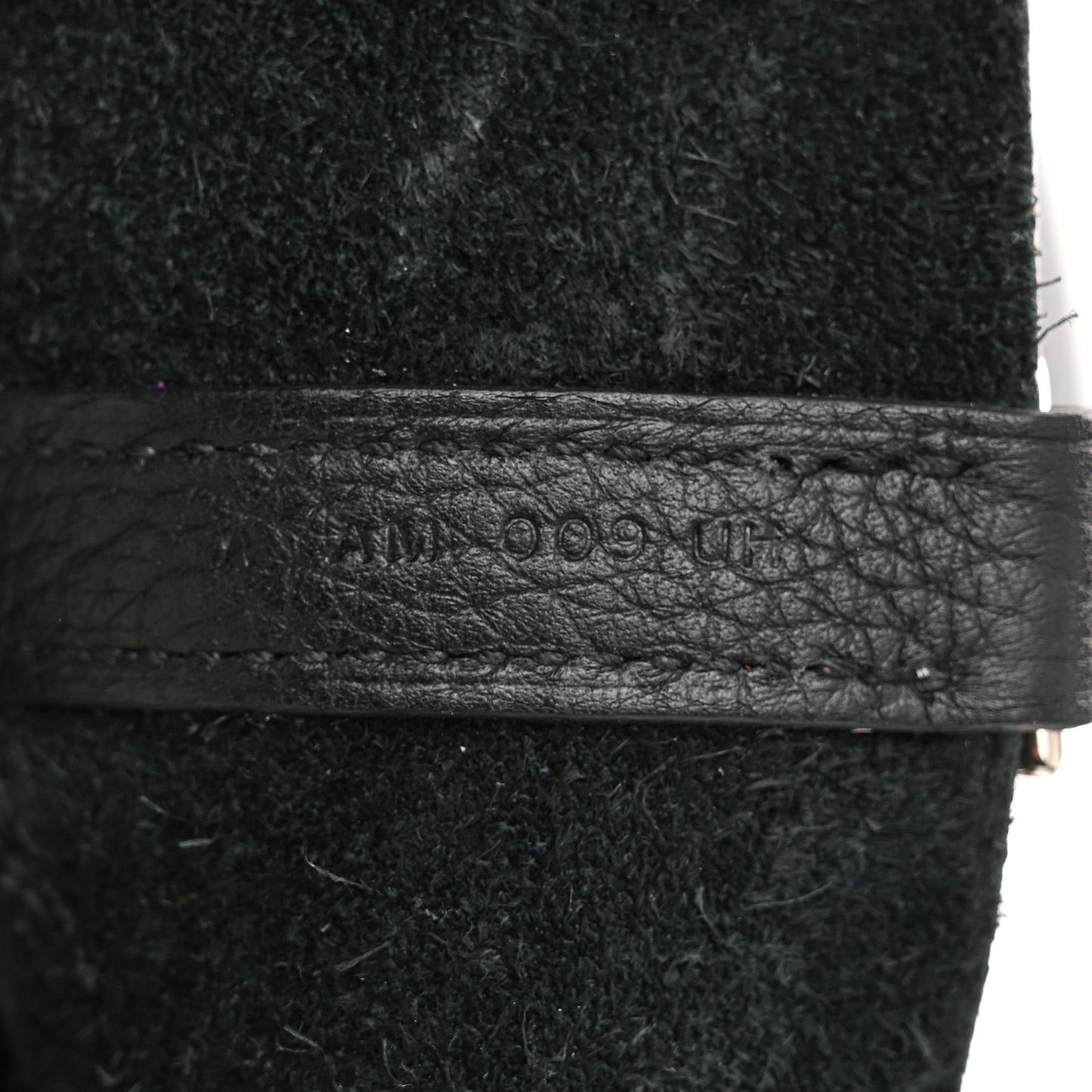 Taurillon Clemence Picotin Lock 22 MM Black Gold