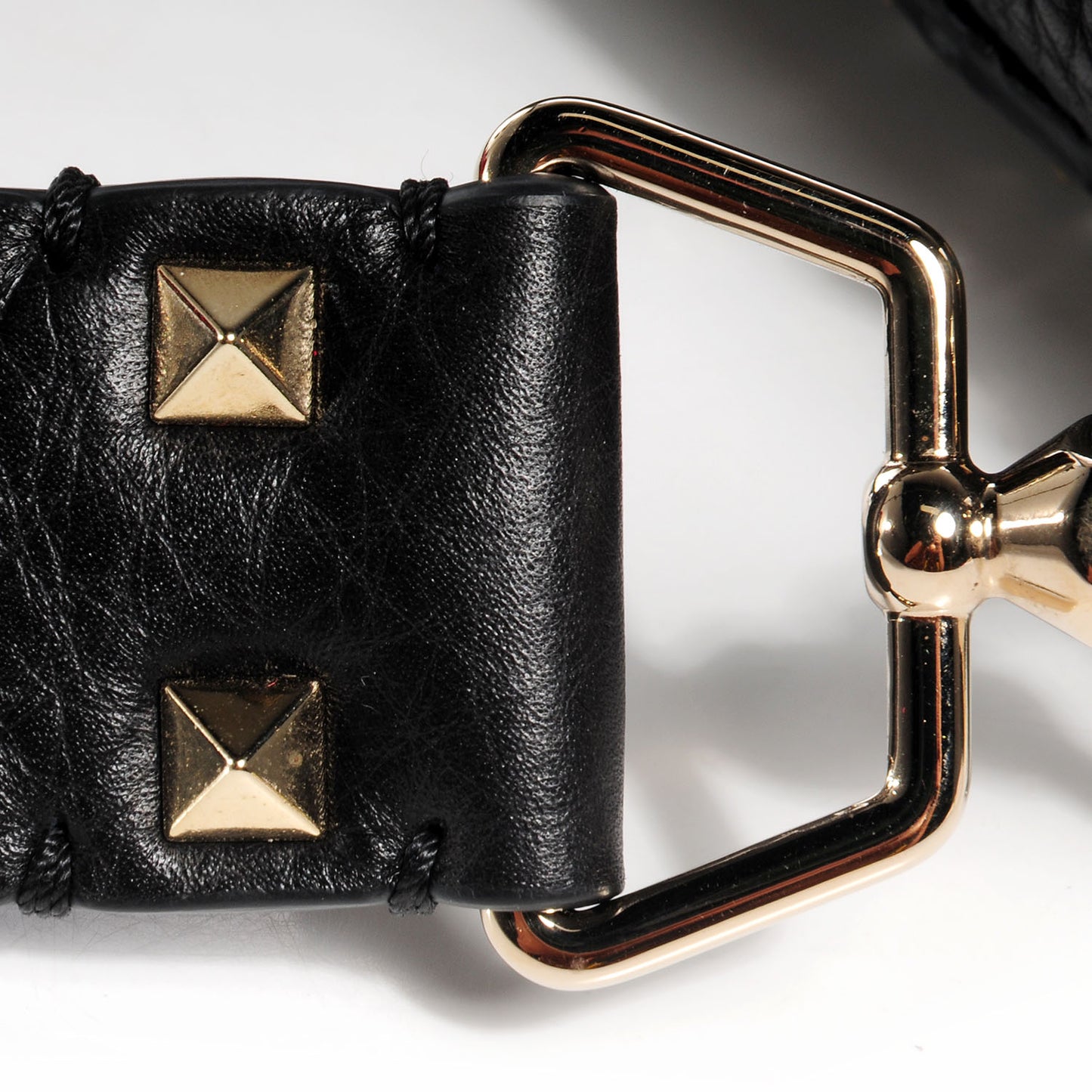 Pebbled Calfskin Large Rockstud Flip-Lock Messenger Bag Black