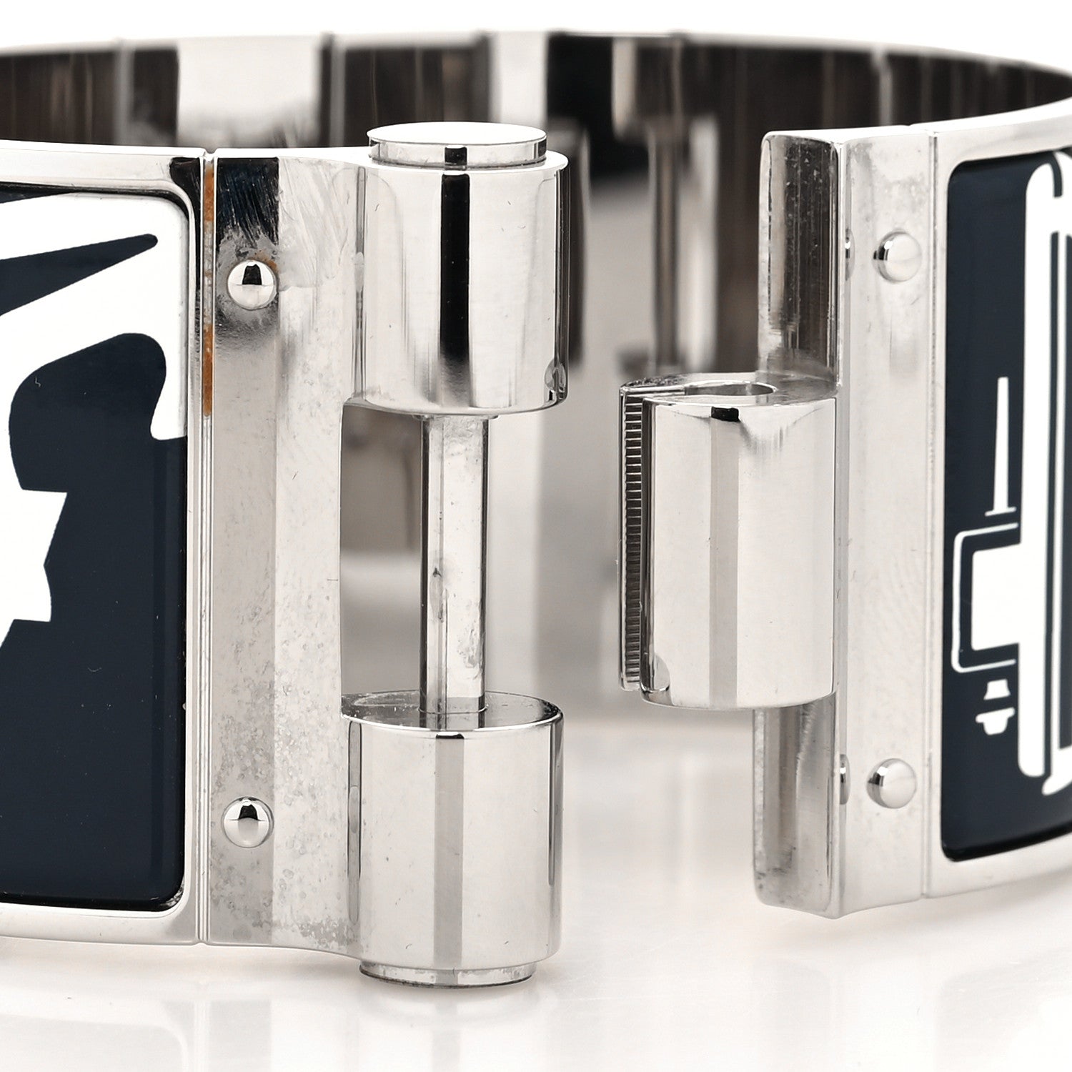 Hermes Enamel Printed Extra Wide Les Coupes Tattoo Hinged Bracelet S Positif Negatif 4 of 5