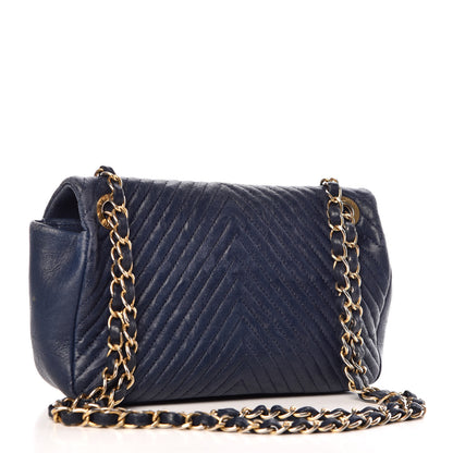 Chanel Calfskin Surpique Chevron Small Flap Navy 3 of 20
