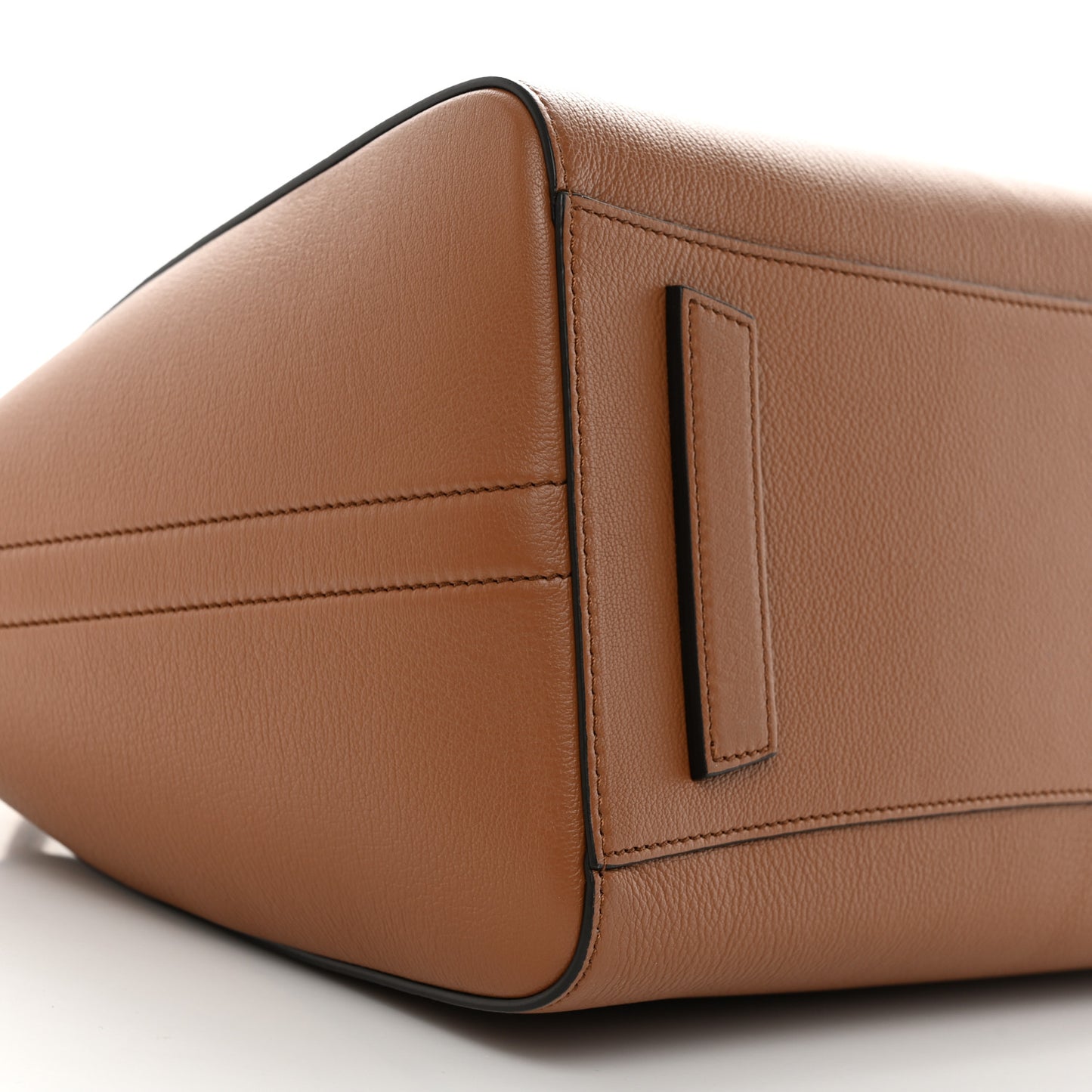 Sugar Goatskin Medium Antigona Cognac