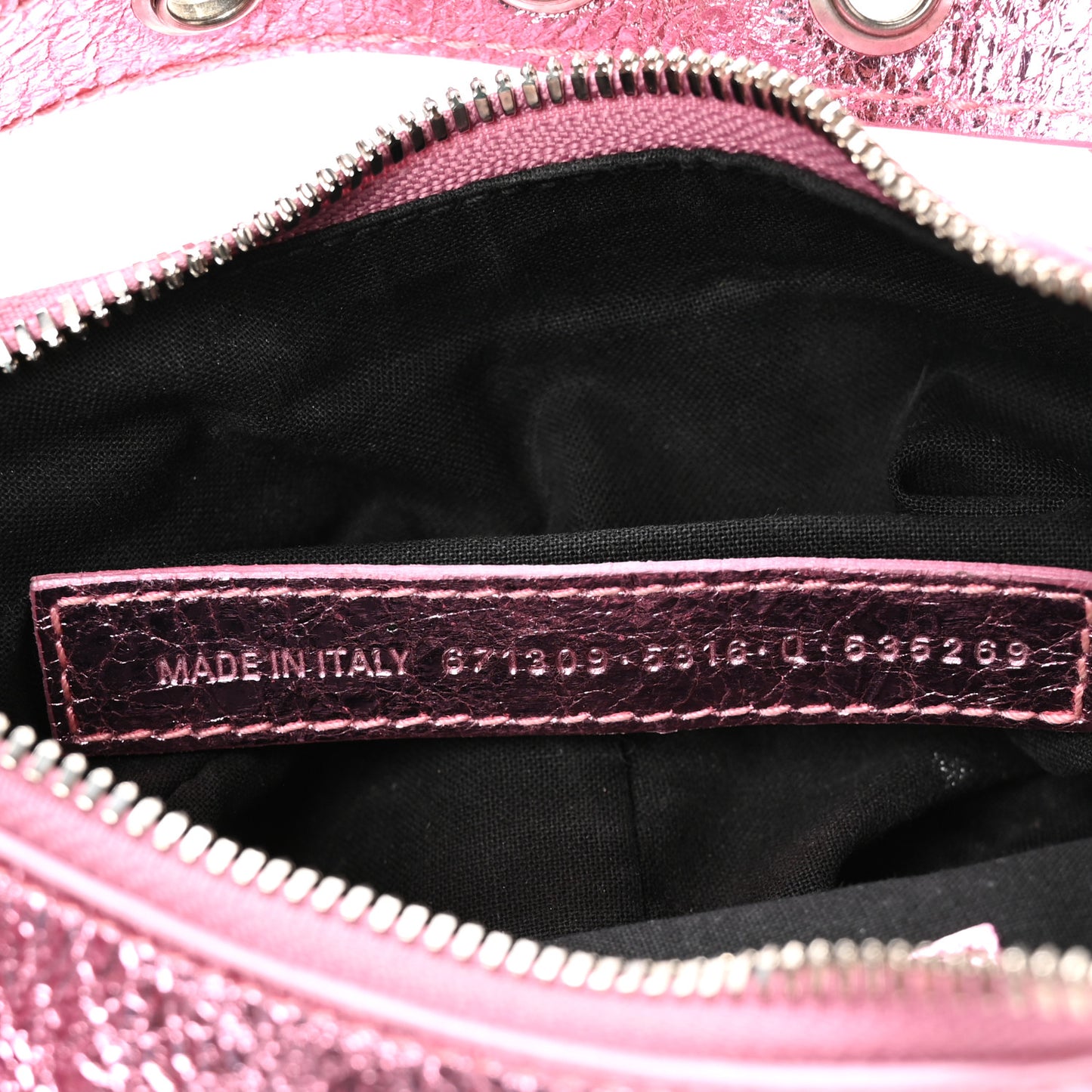 Metallic Agneau Arena Crystal Le Cagole Shoulder Bag XS Met Pink