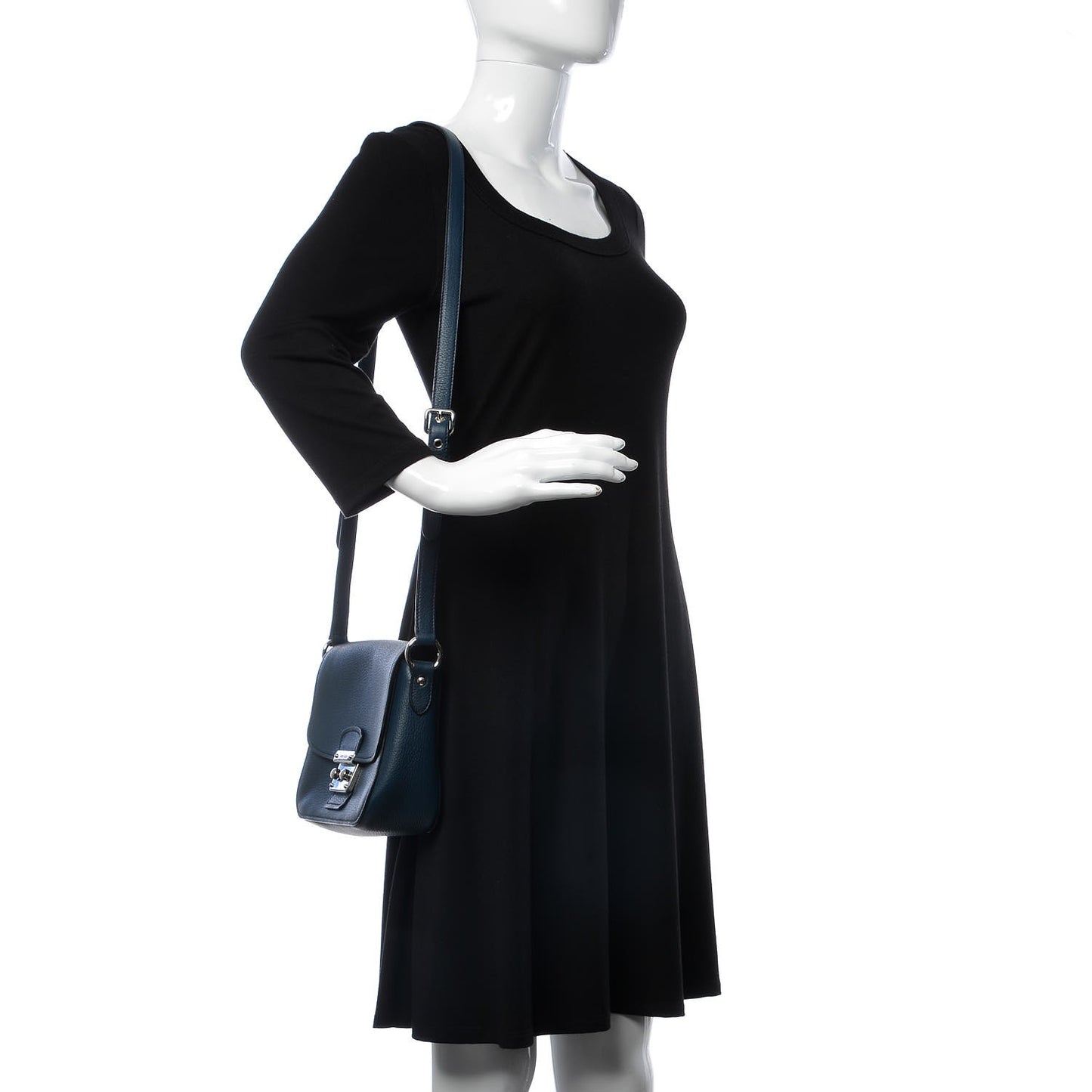 Vitello Phenix Madras Shoulder Bag Oltremare