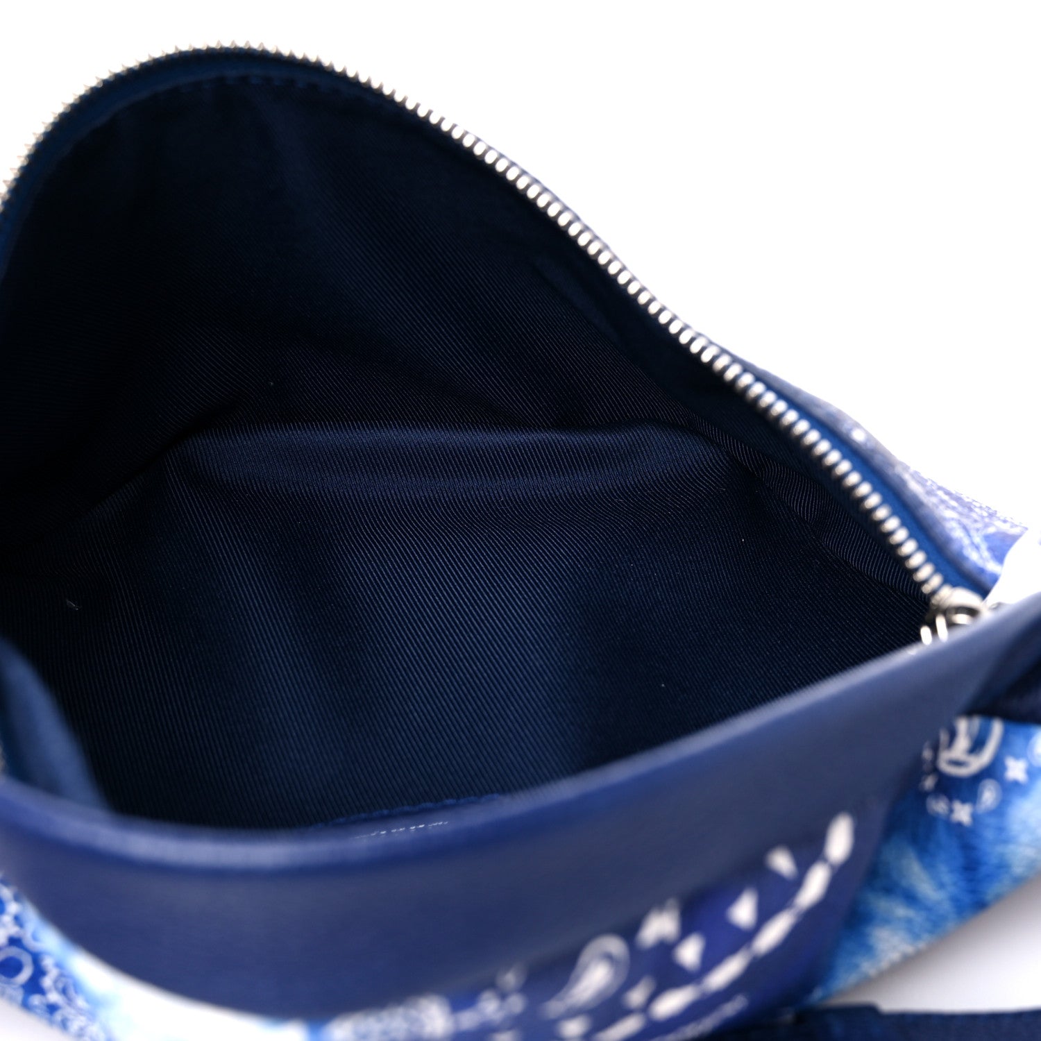 Louis Vuitton Cowhide Monogram Bandana Discovery Bumbag PM Blue 5 of 8
