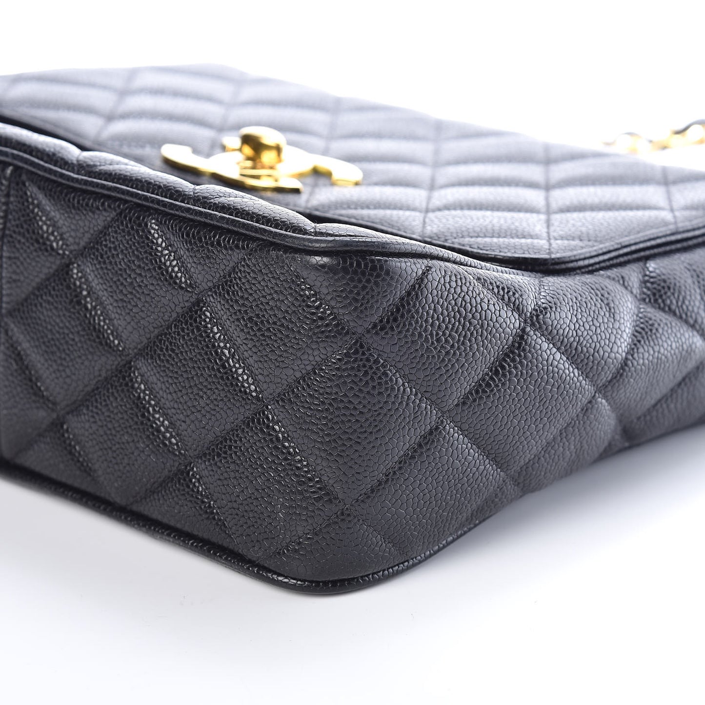 Caviar Quilted Medium Flap Shoulder Bag Black