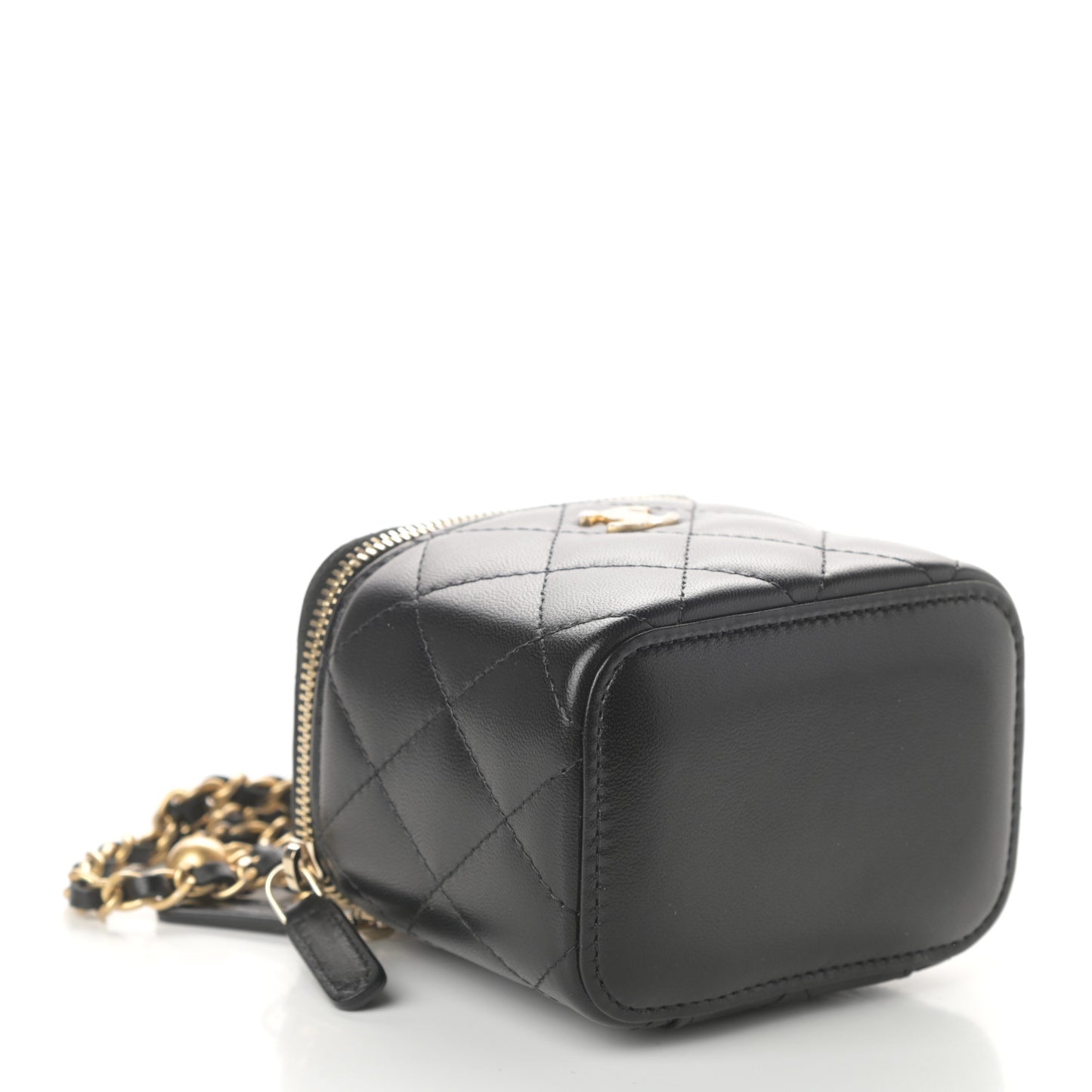 Lambskin Quilted Mini Pearl Crush Vanity Case With Chain Black