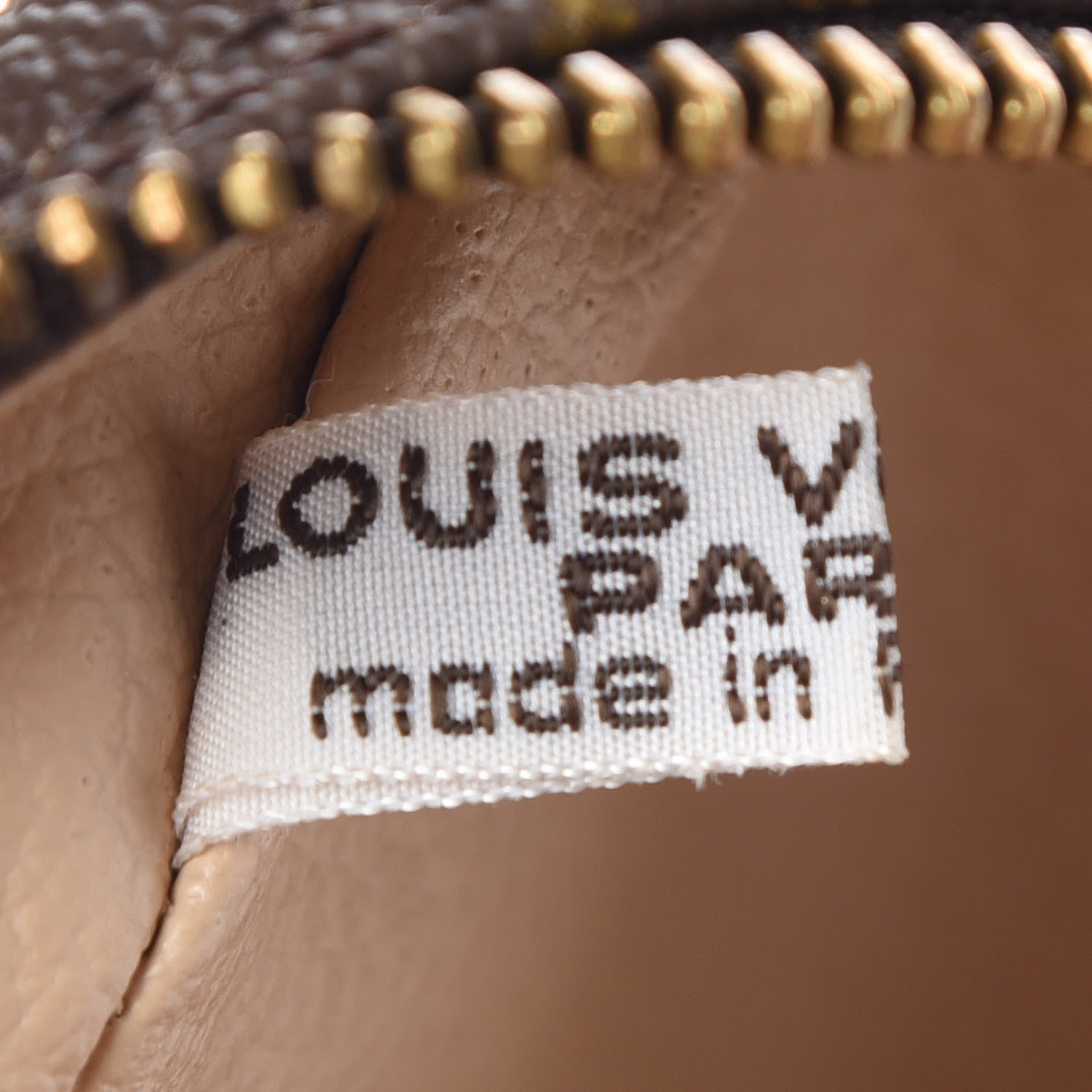 Louis Vuitton Monogram Trousse Toilette 23 8 of 9
