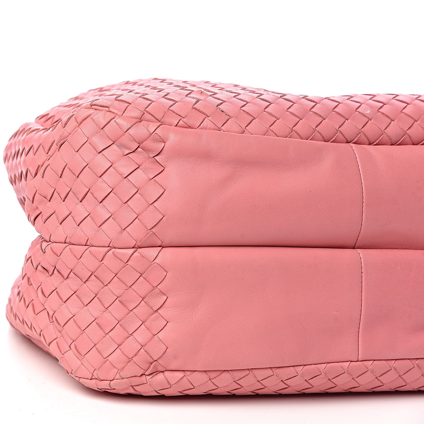 Nappa Intrecciato Medium Campana Petal Pink