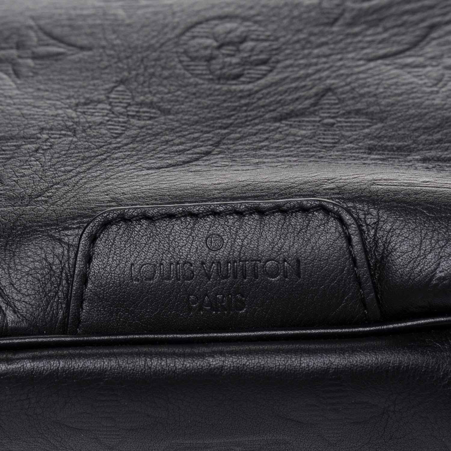 Louis Vuitton Calfskin Monogram Shadow Discovery Bumbag Black 9 of 10