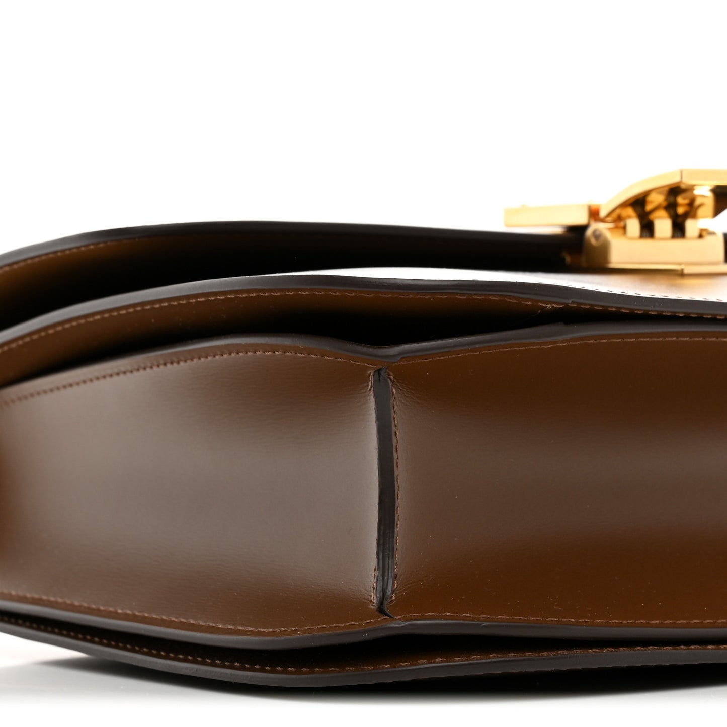 Box Calfskin Medium Classic Box Flap Bag Camel