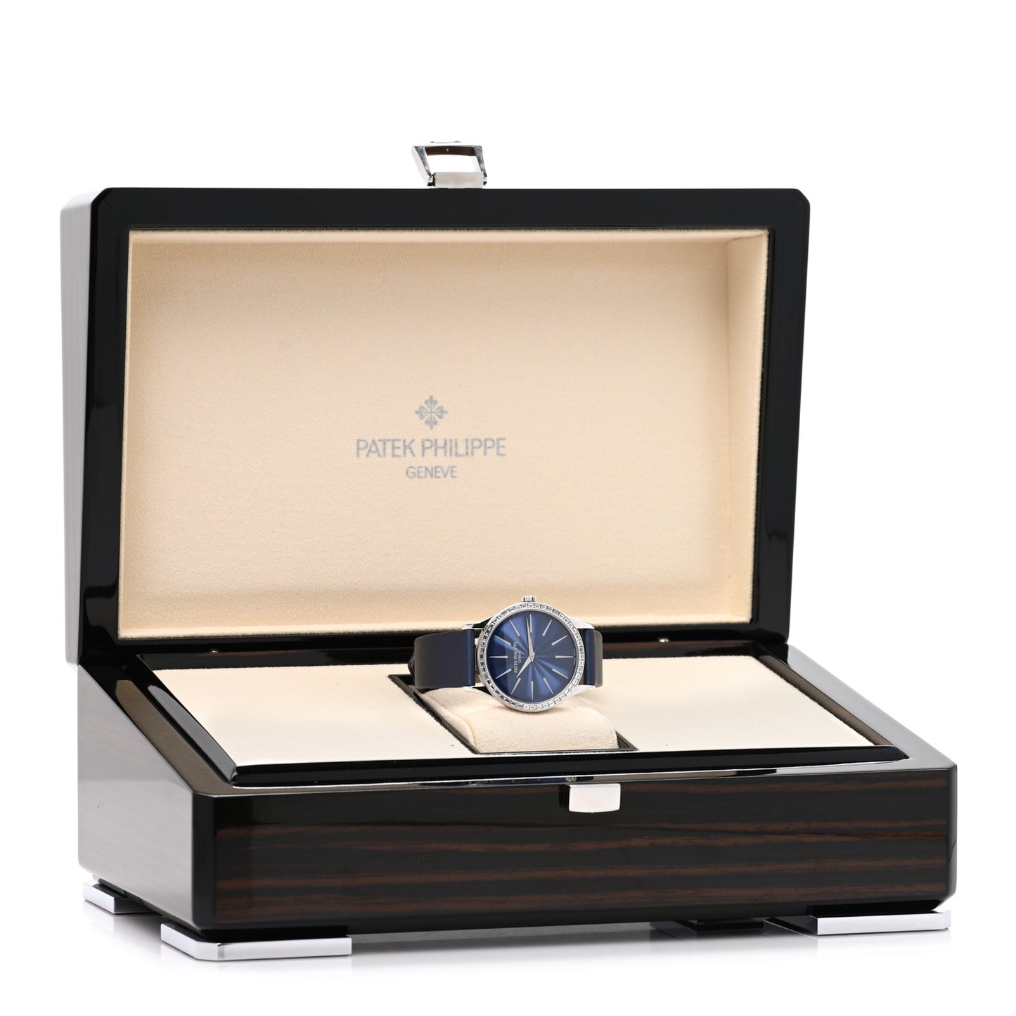 18K White Gold Satin Diamond Bezel 33mm Calatrava Manual Winding Watch Blue 4897/300G-001