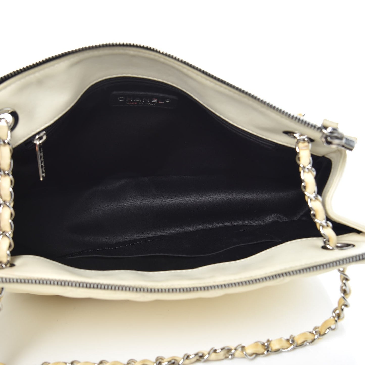 Lambskin Quilted Large Blizzard Zip Top Flap Light Beige Black