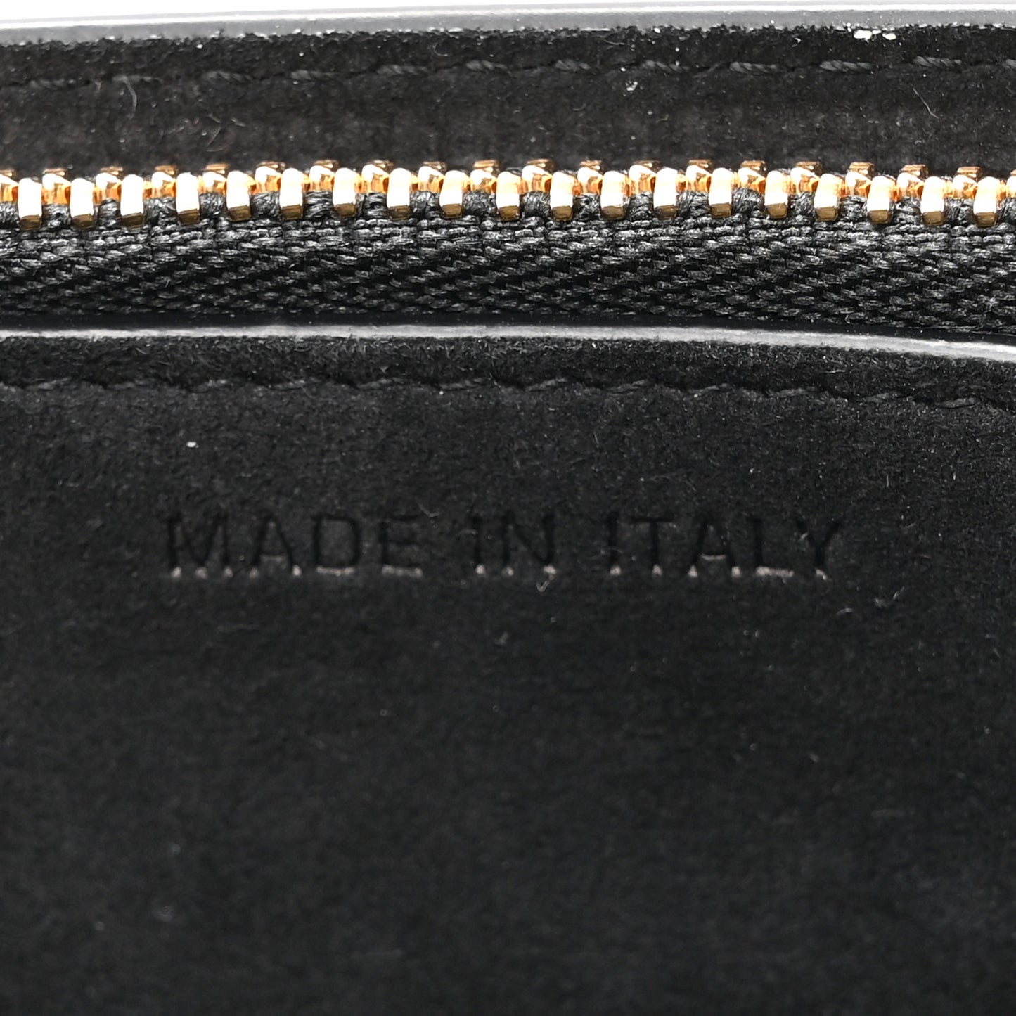Calfskin 30 Montaigne 2 in 1 Pouch Black