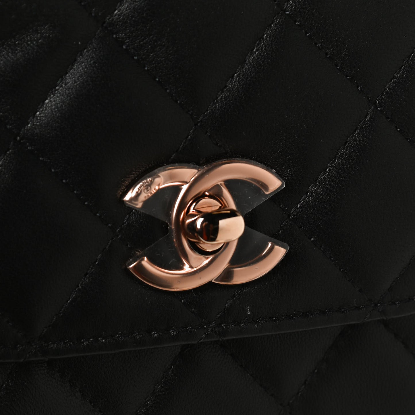Lambskin Quilted Mini Trendy CC Chain Wallet Black