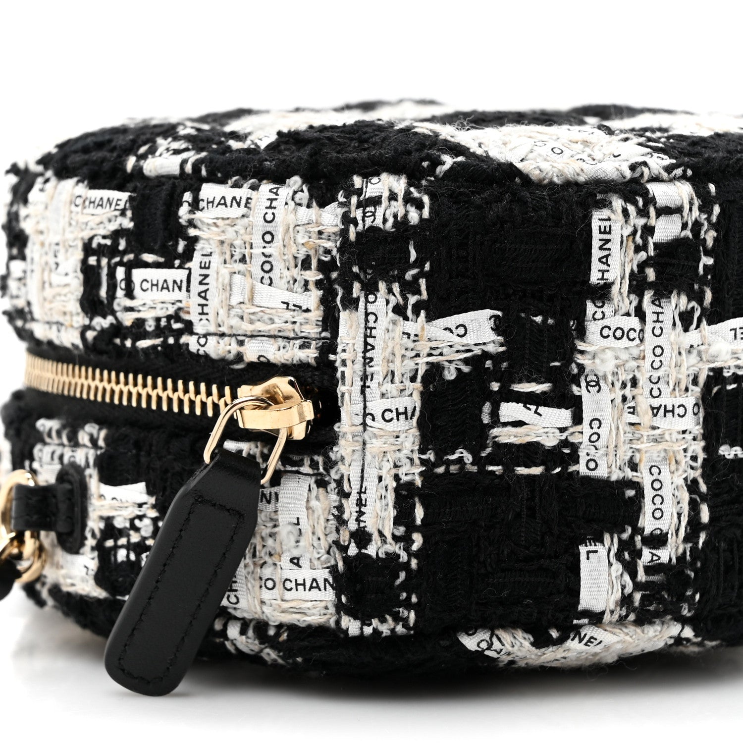 Chanel Tweed Quilted Round Clutch With Chain Black Ecru White 10 of 11
