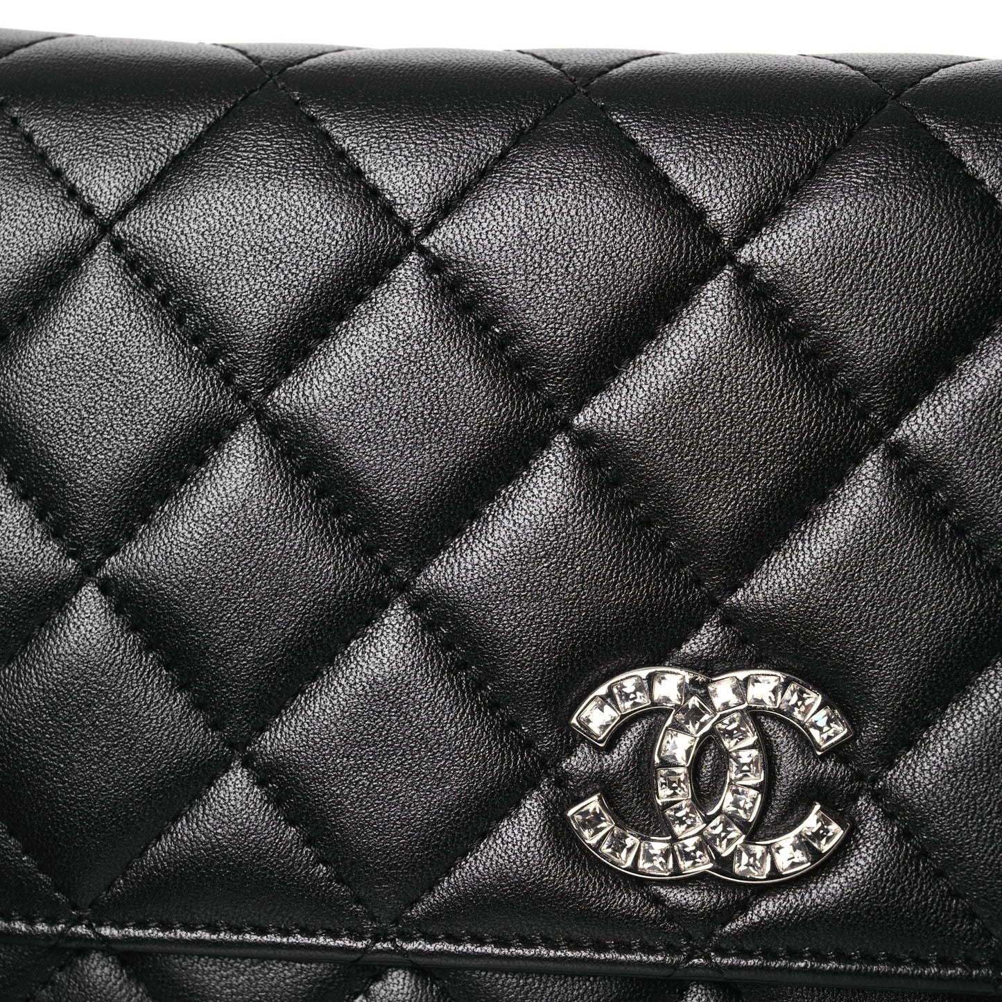 Lambskin Quilted Crystal CC Wallet On Chain WOC Black