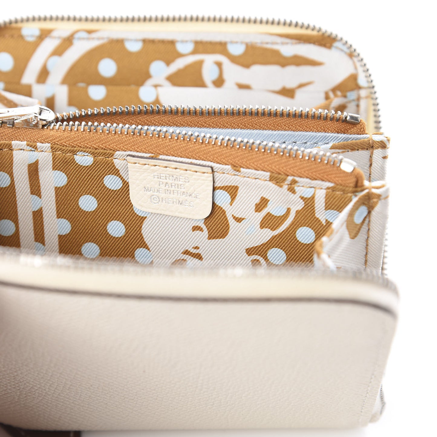 Epsom Silk'in Compact Wallet Nata
